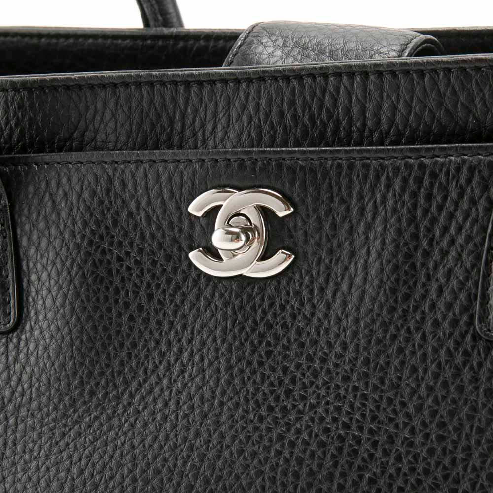 Executive tote