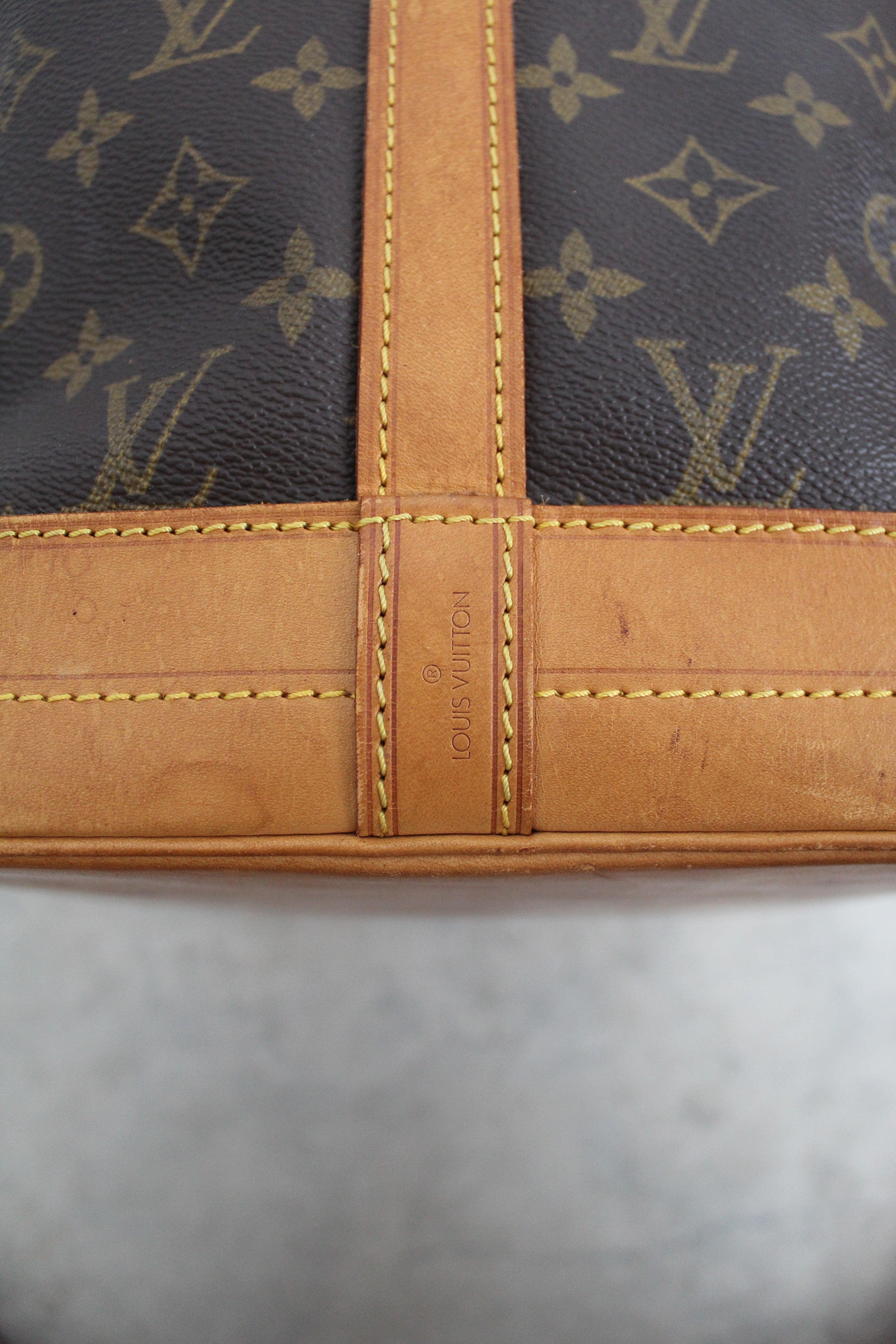 Monogram Noe Shoulder bag