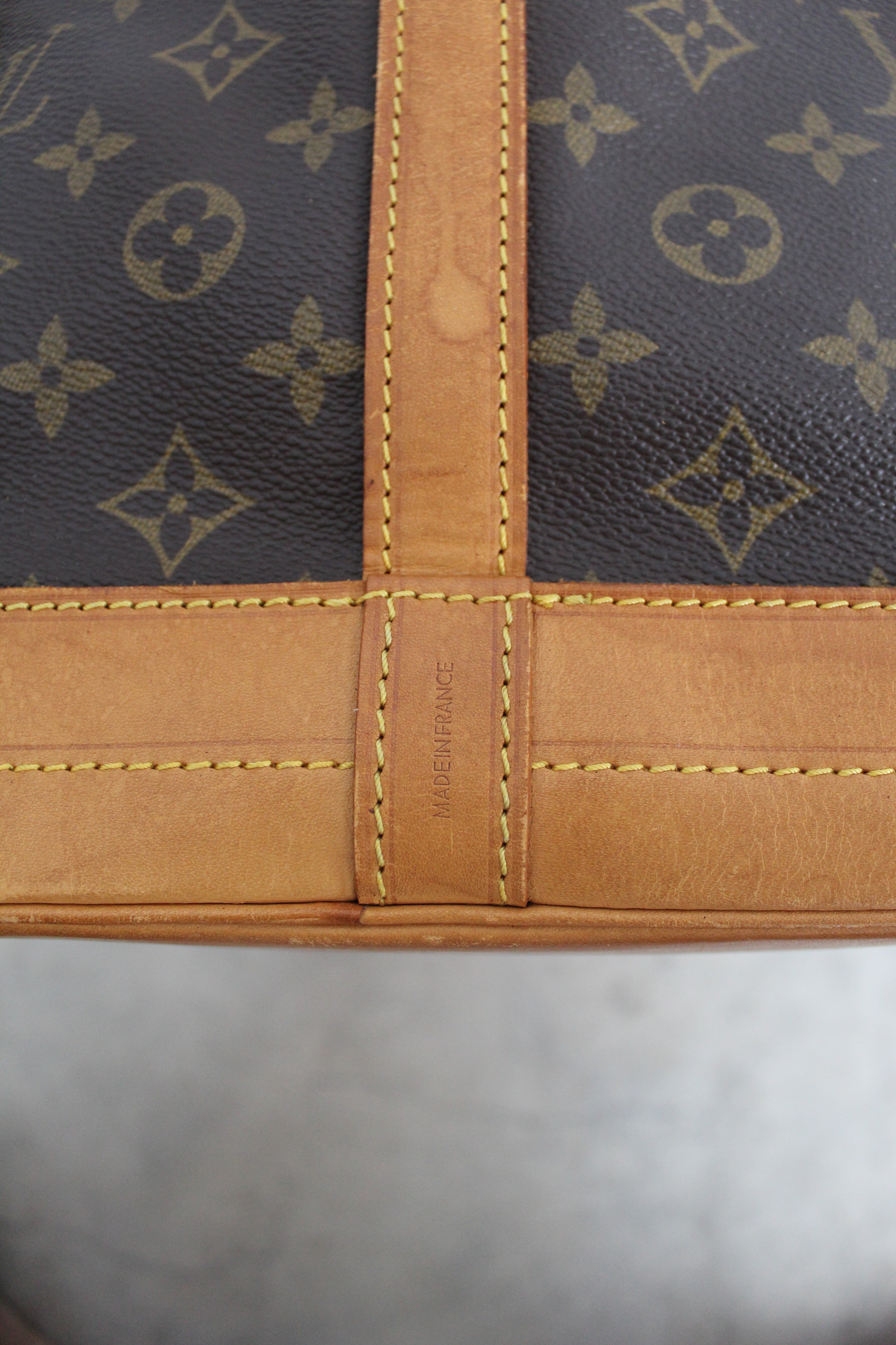 Monogram Noe Shoulder bag