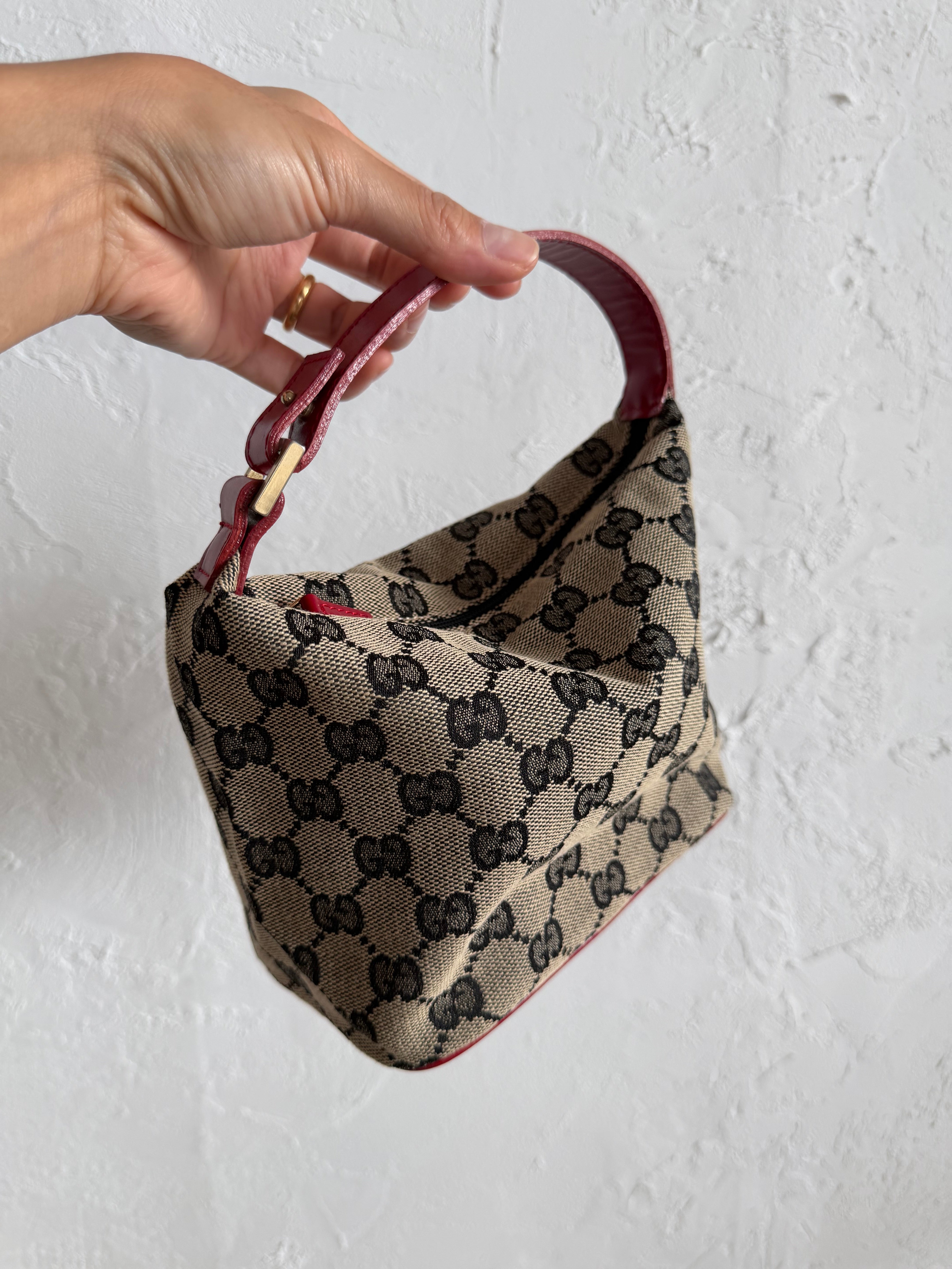 GG Canvas Mini Hobo Bag — Red × Grey