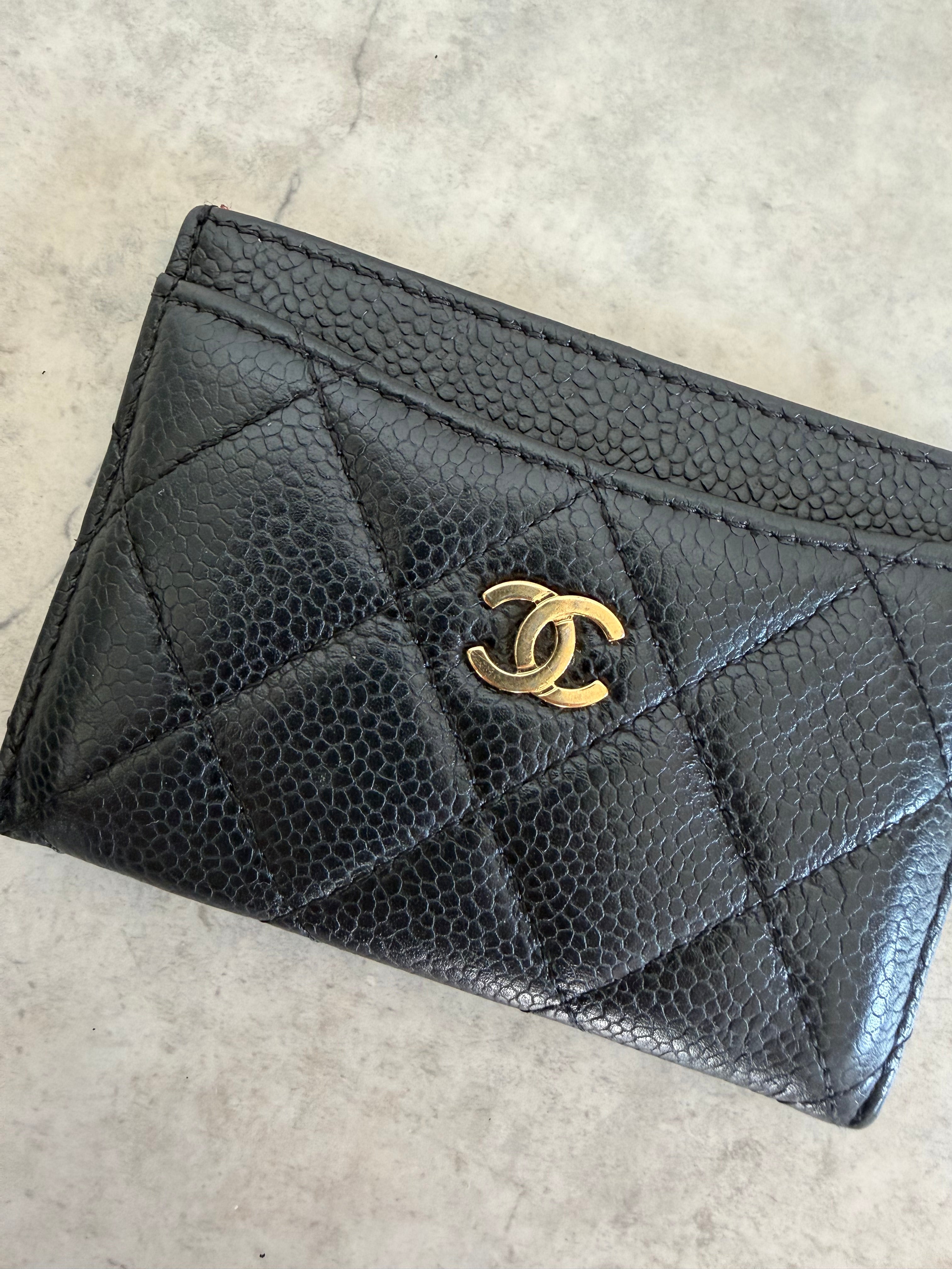 Classic Quilted Caviar Leather Card Holder Black Gold CC