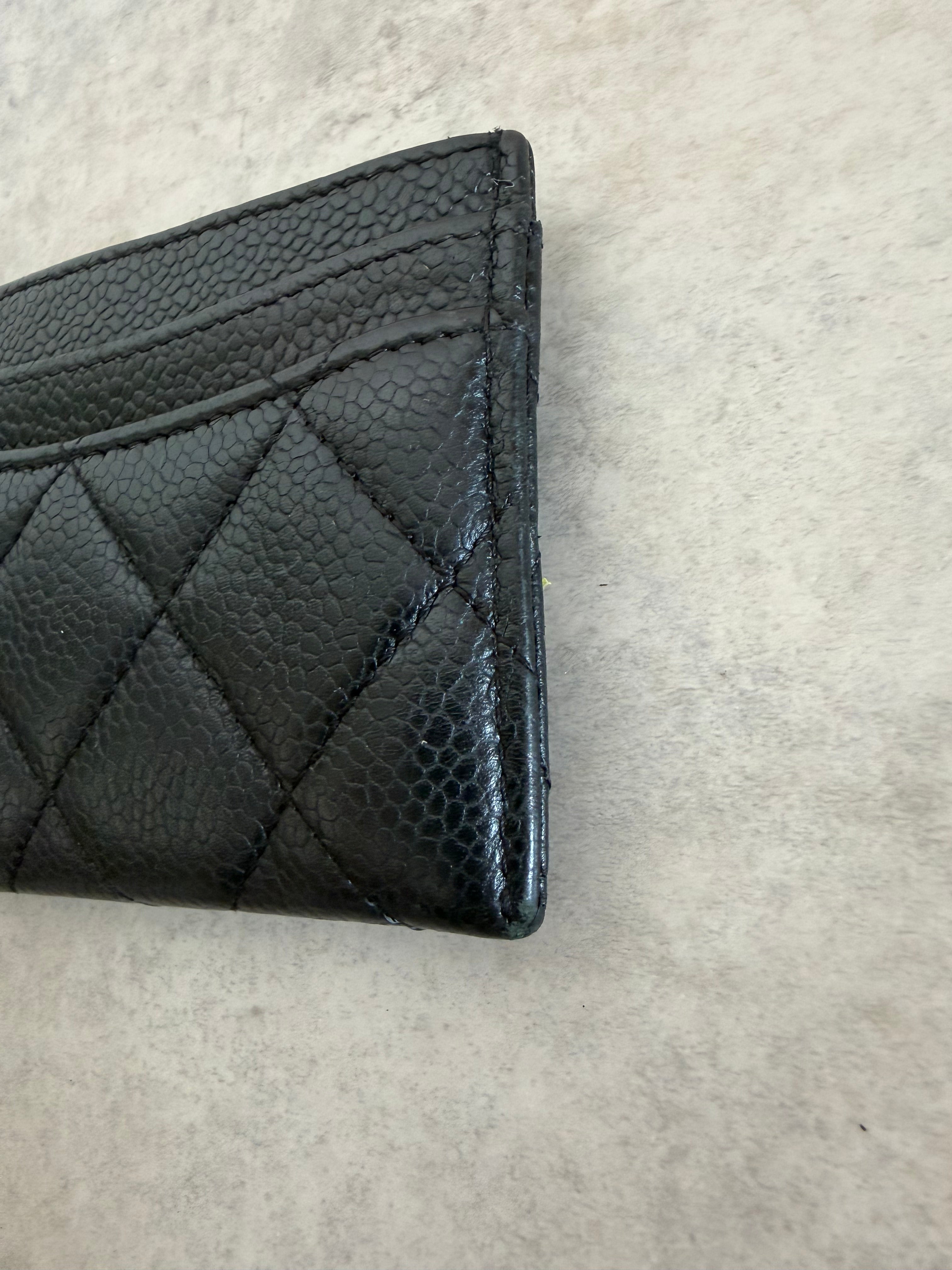 Classic Quilted Caviar Leather Card Holder Black Gold CC