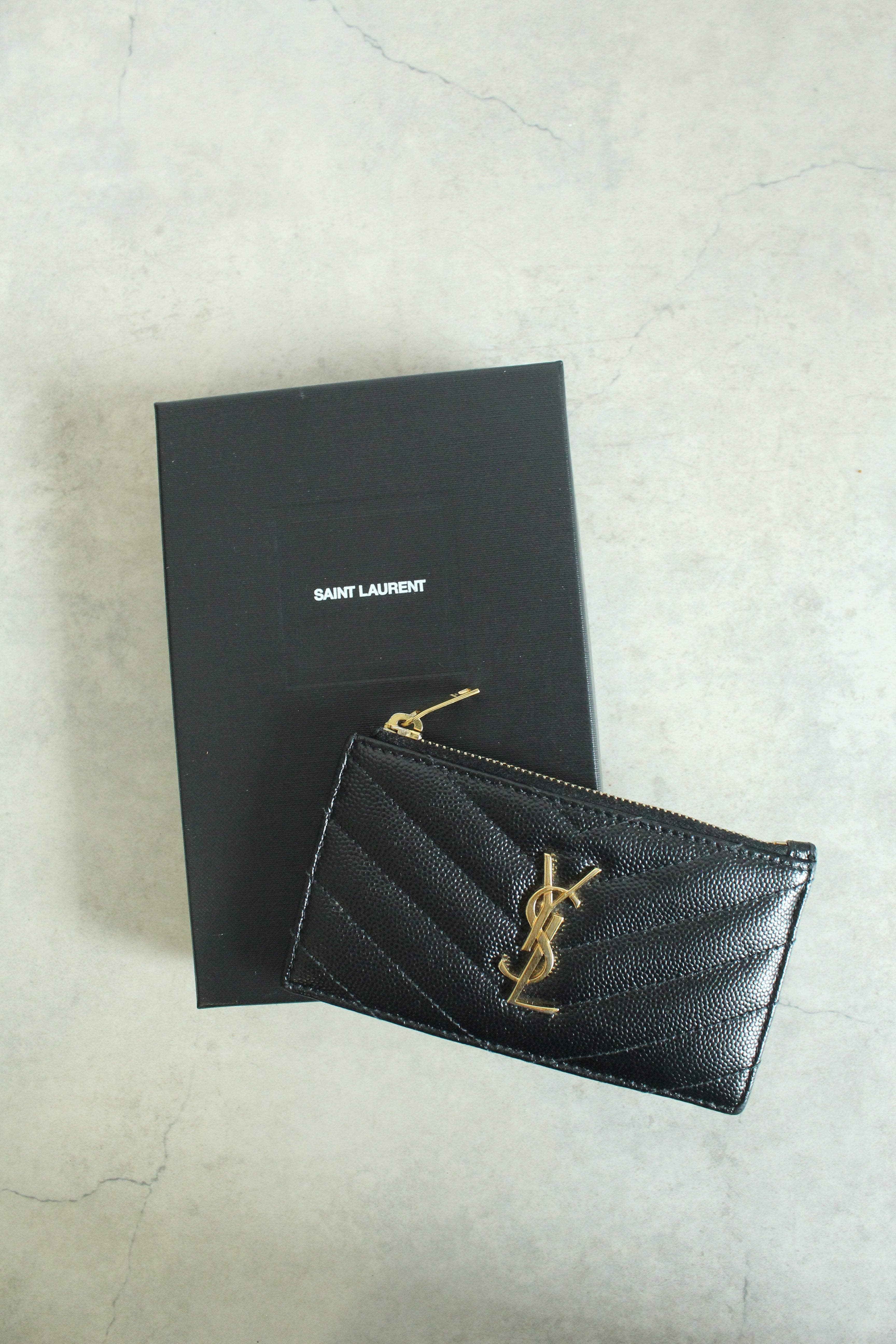Cassandre Matelasse Fragments Card Case Black
