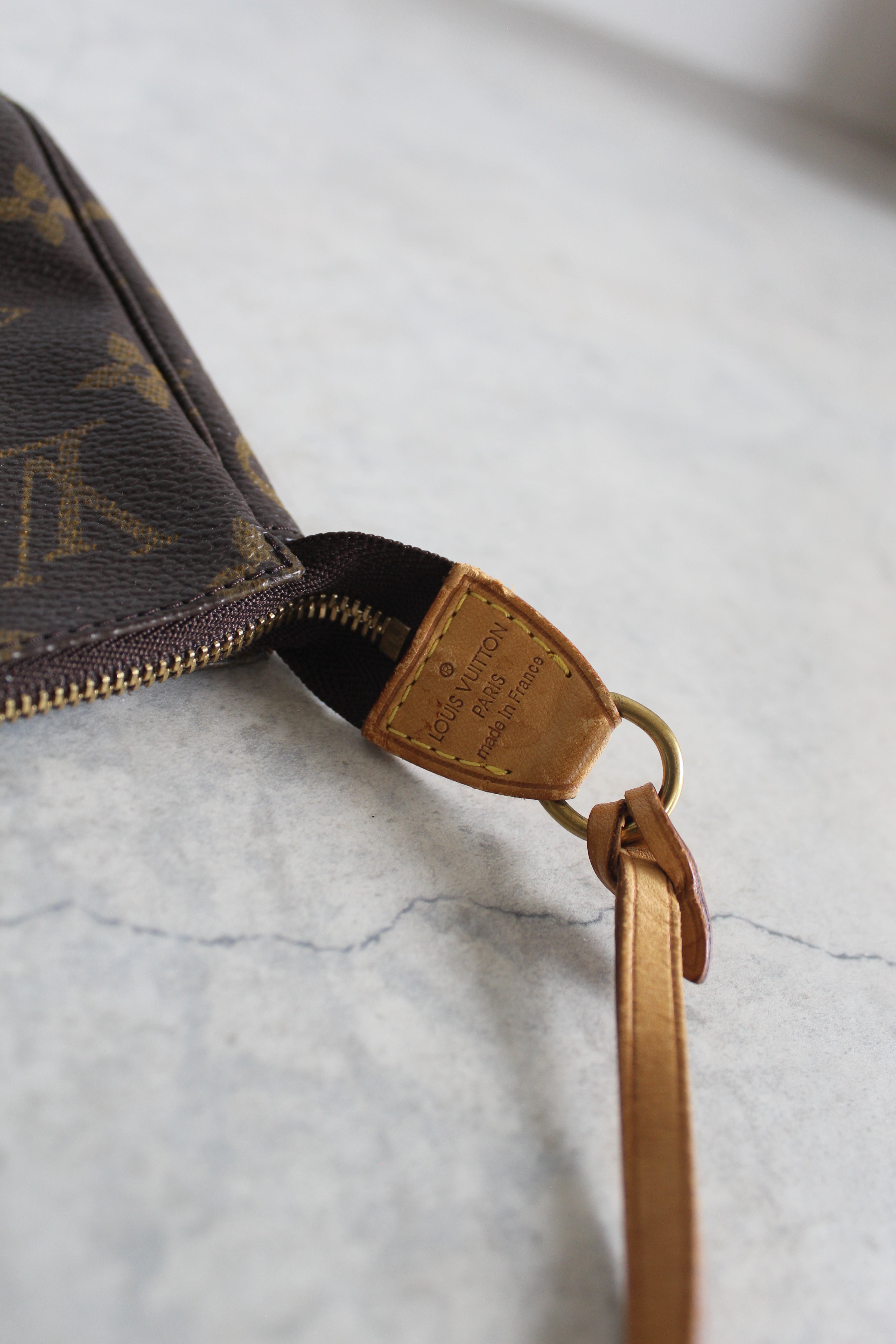 Pochette Accessoires Monogram Canvas (M82766)