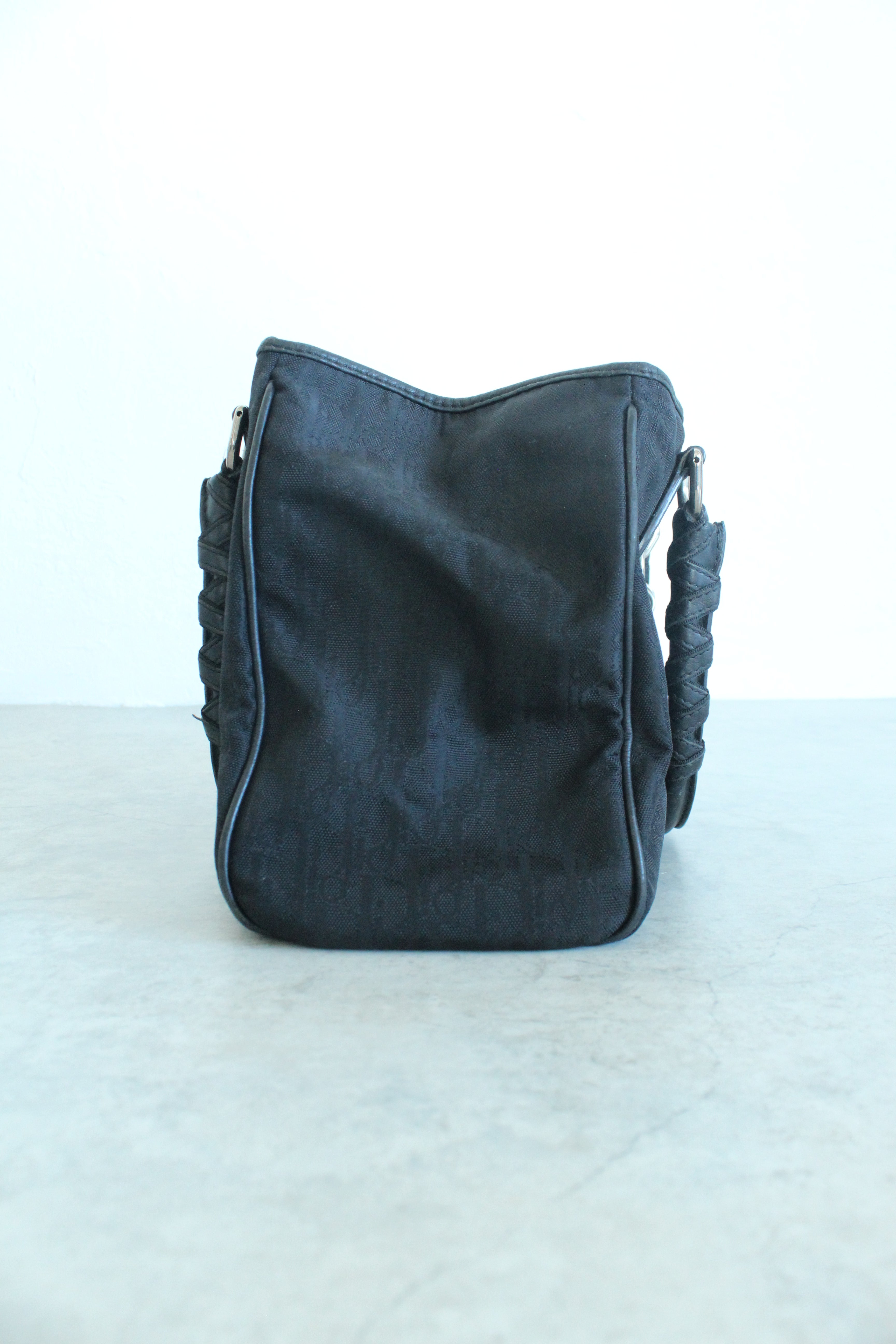 Lovely Oblique Canvas Bag in Black