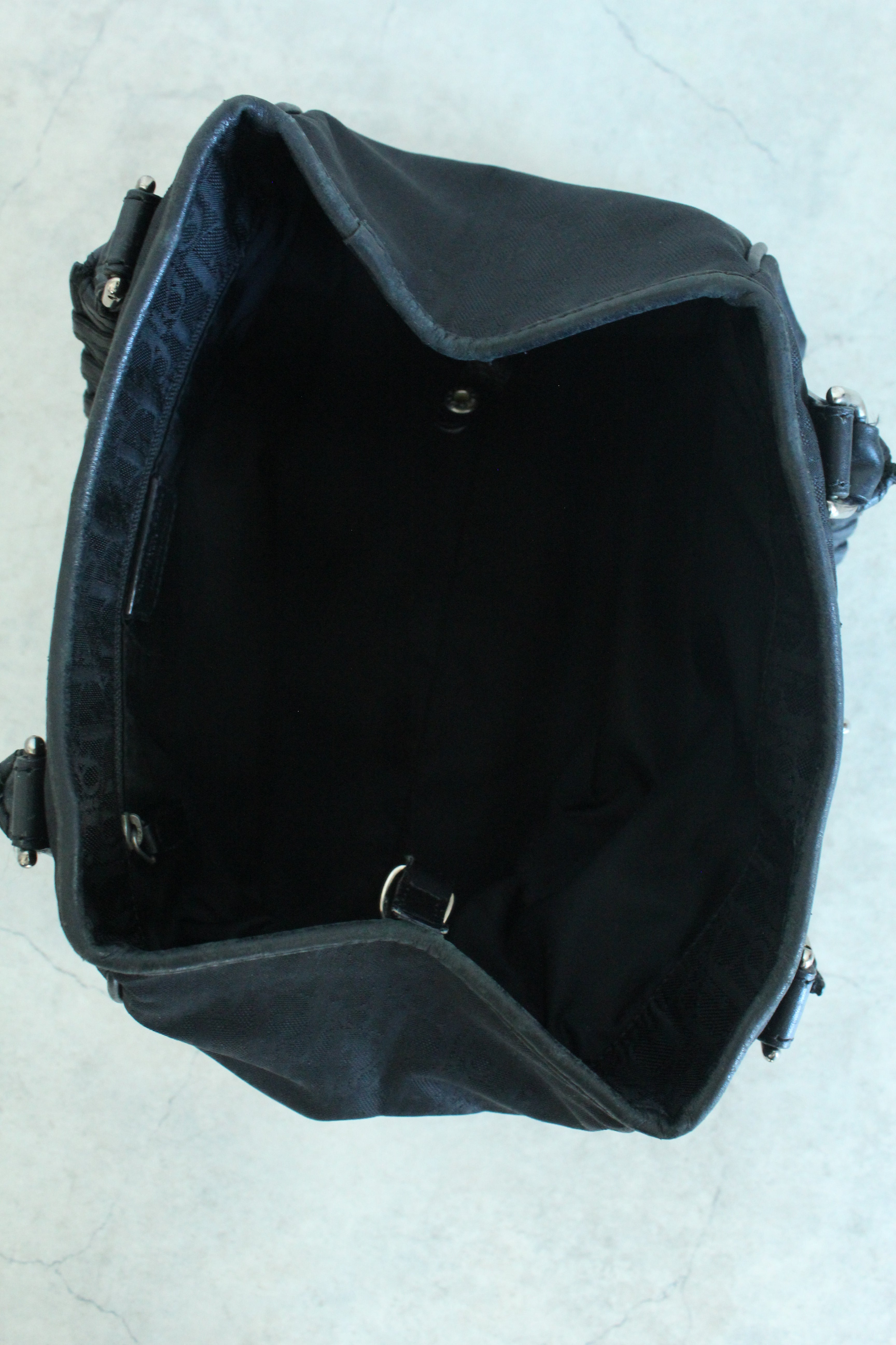 Lovely Oblique Canvas Bag in Black