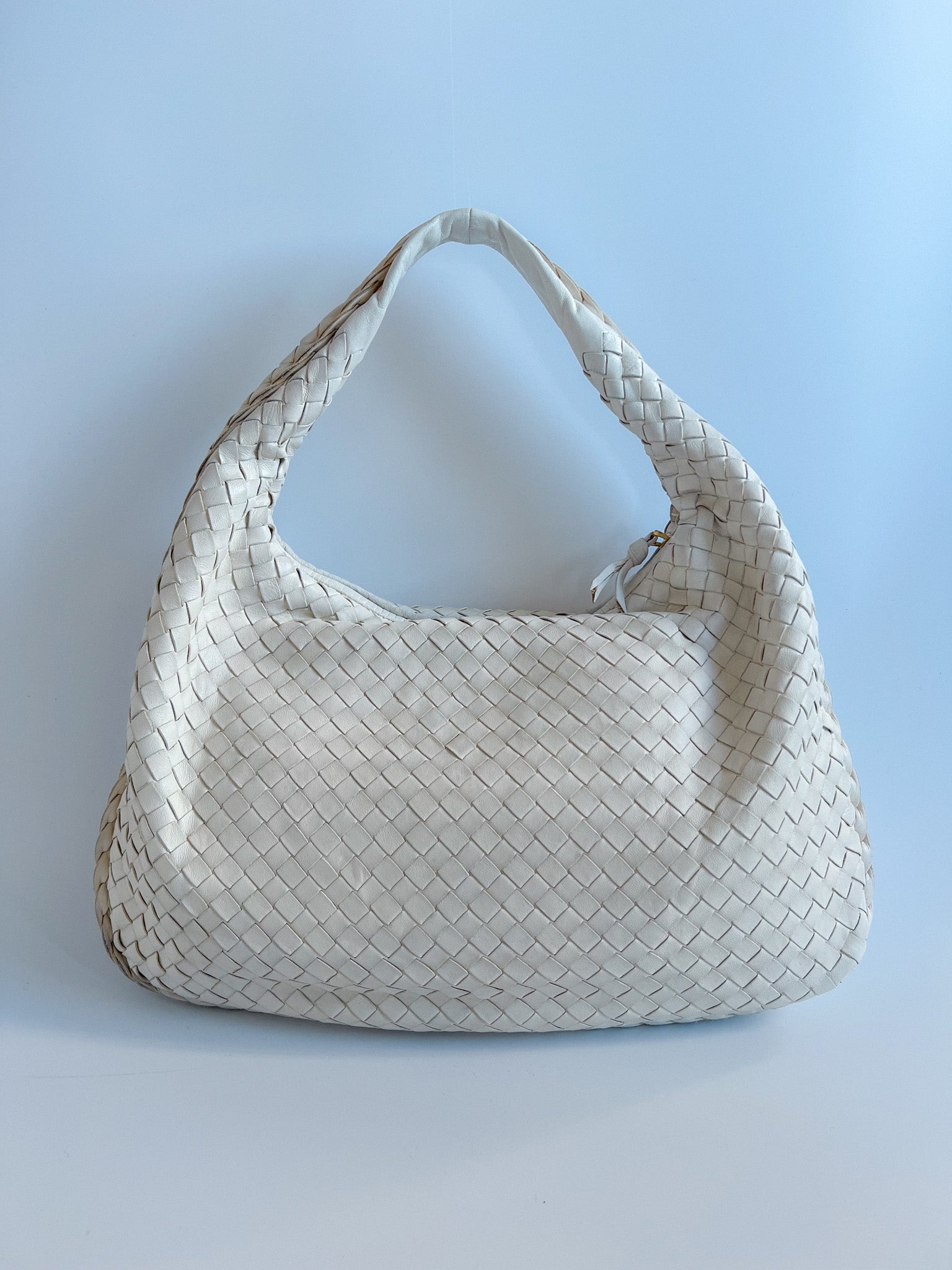 Medium Intrecciato Hobo Bag in White