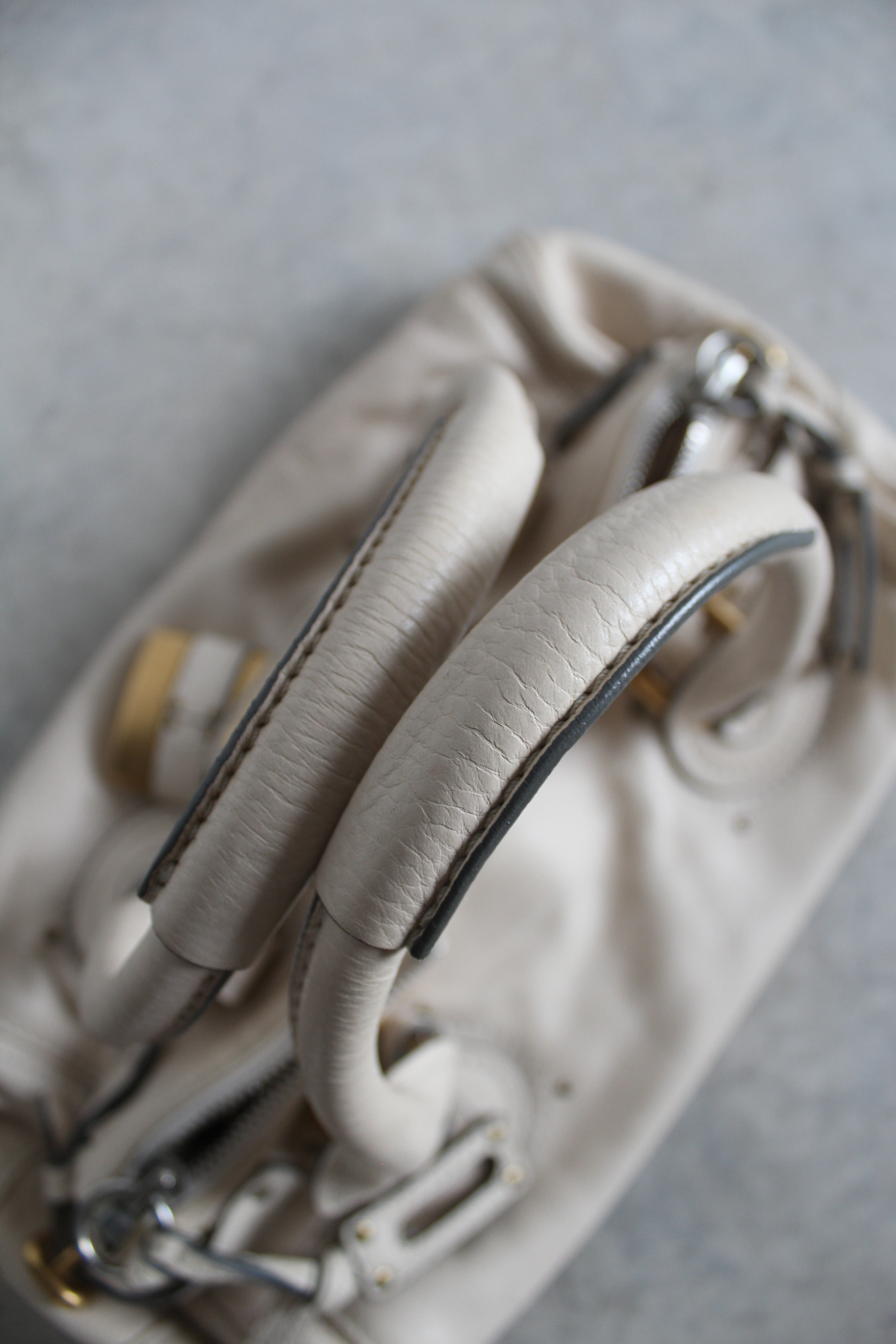 Paddington Bag Beige white