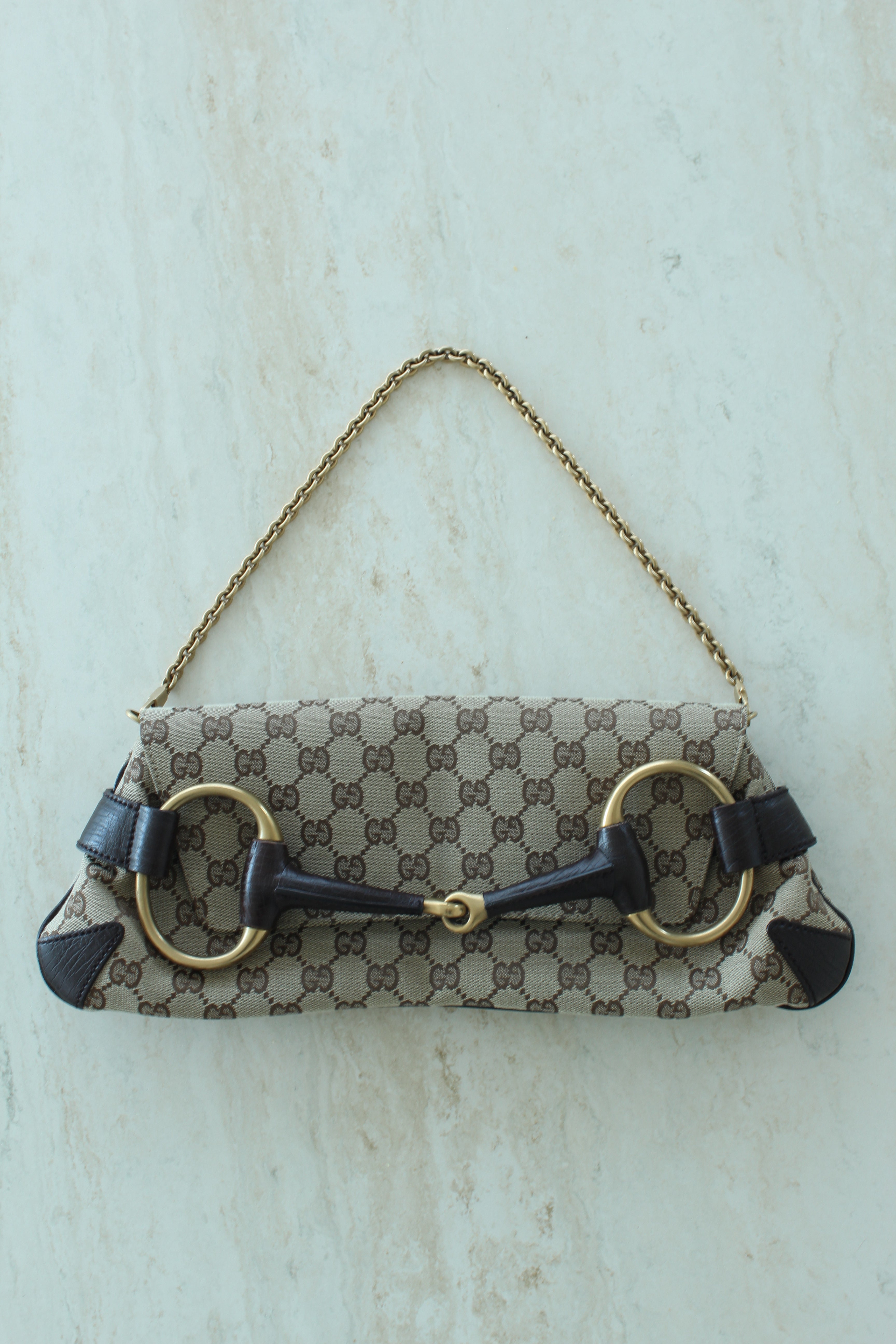 Oversized Horserbit Chain Clutch Bag