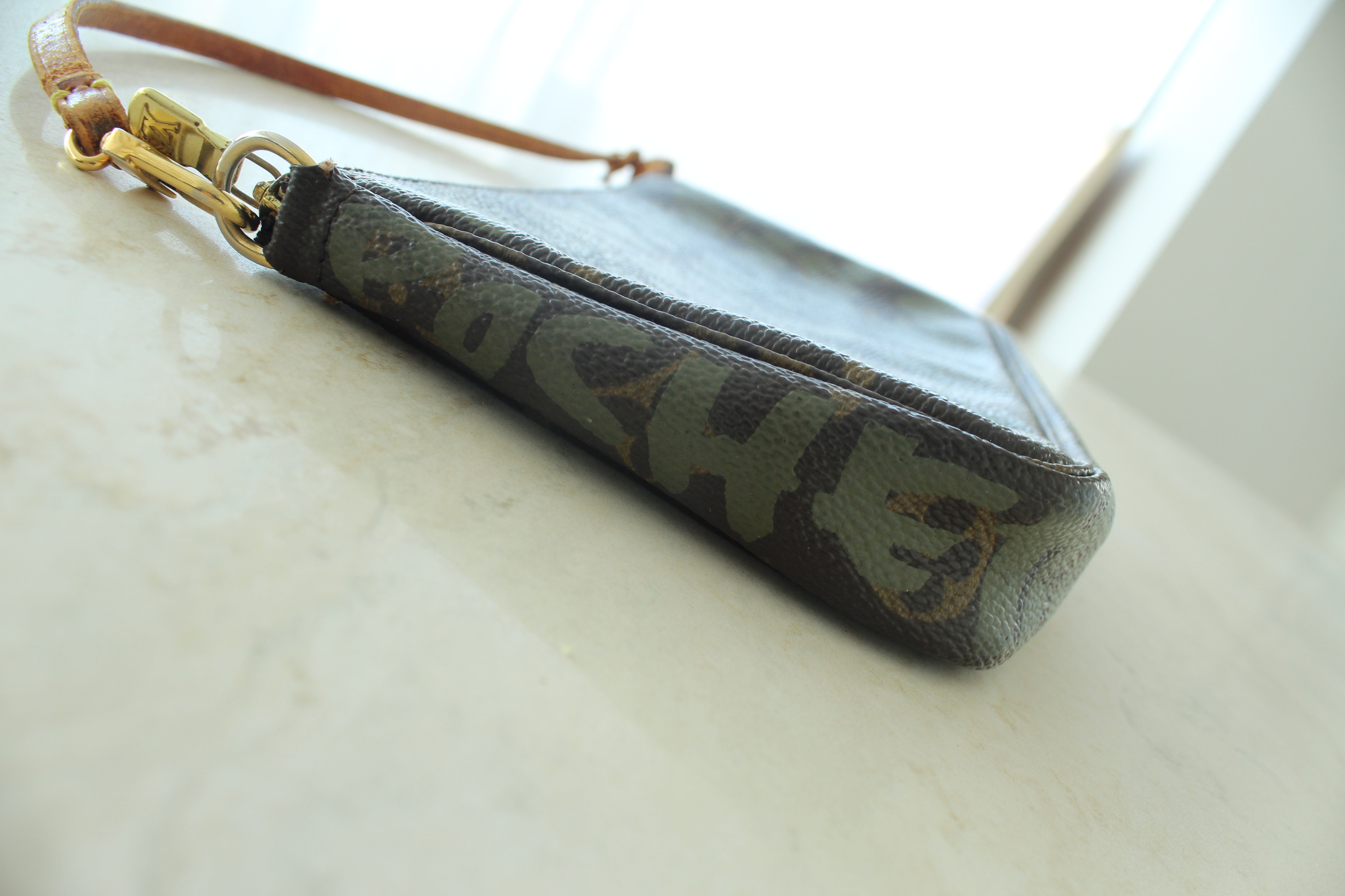 Graffiti Pochette Accessoires by Stephen Sprouse