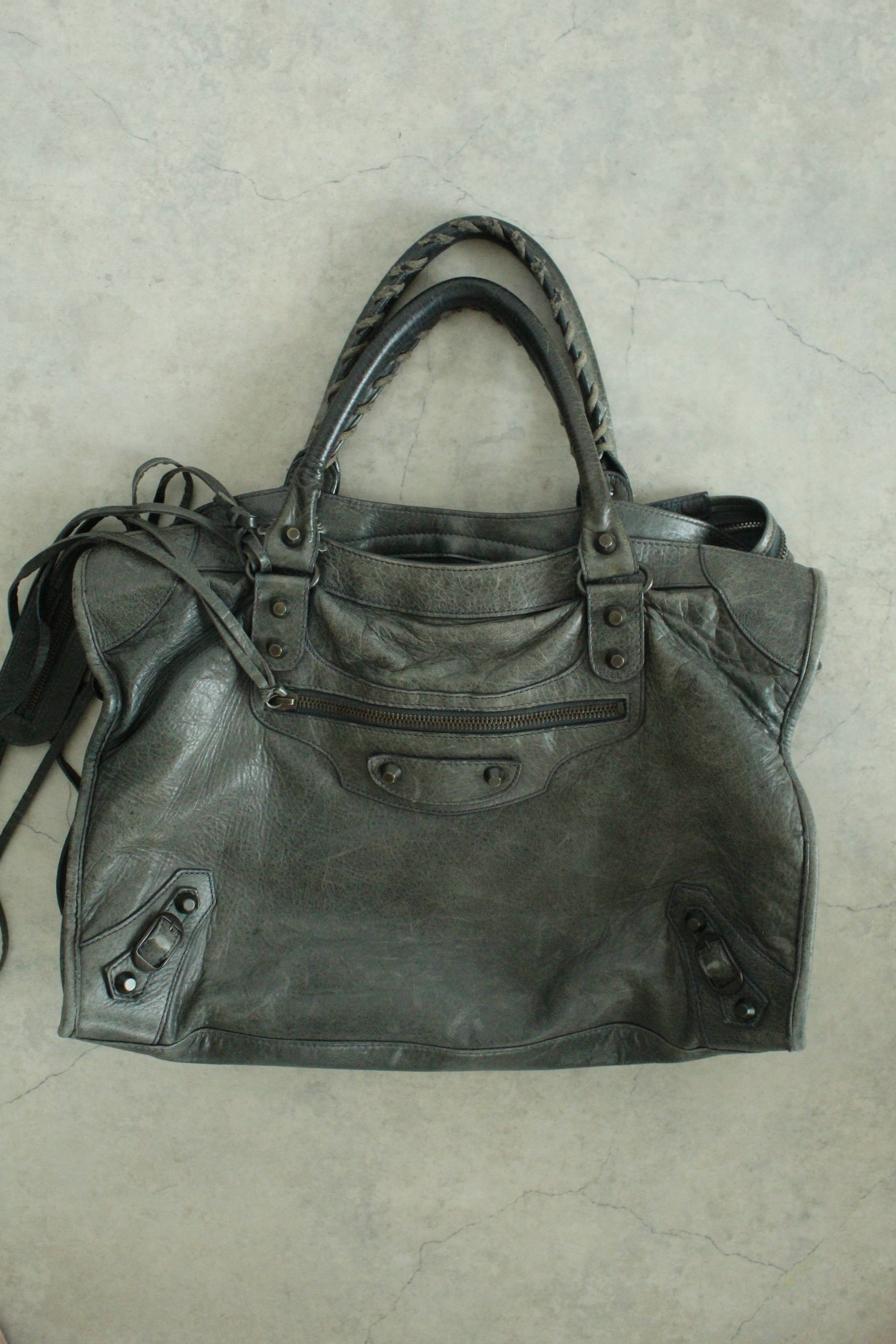 S/S 2011 Motorcycle City Medium in Gris Tarmac