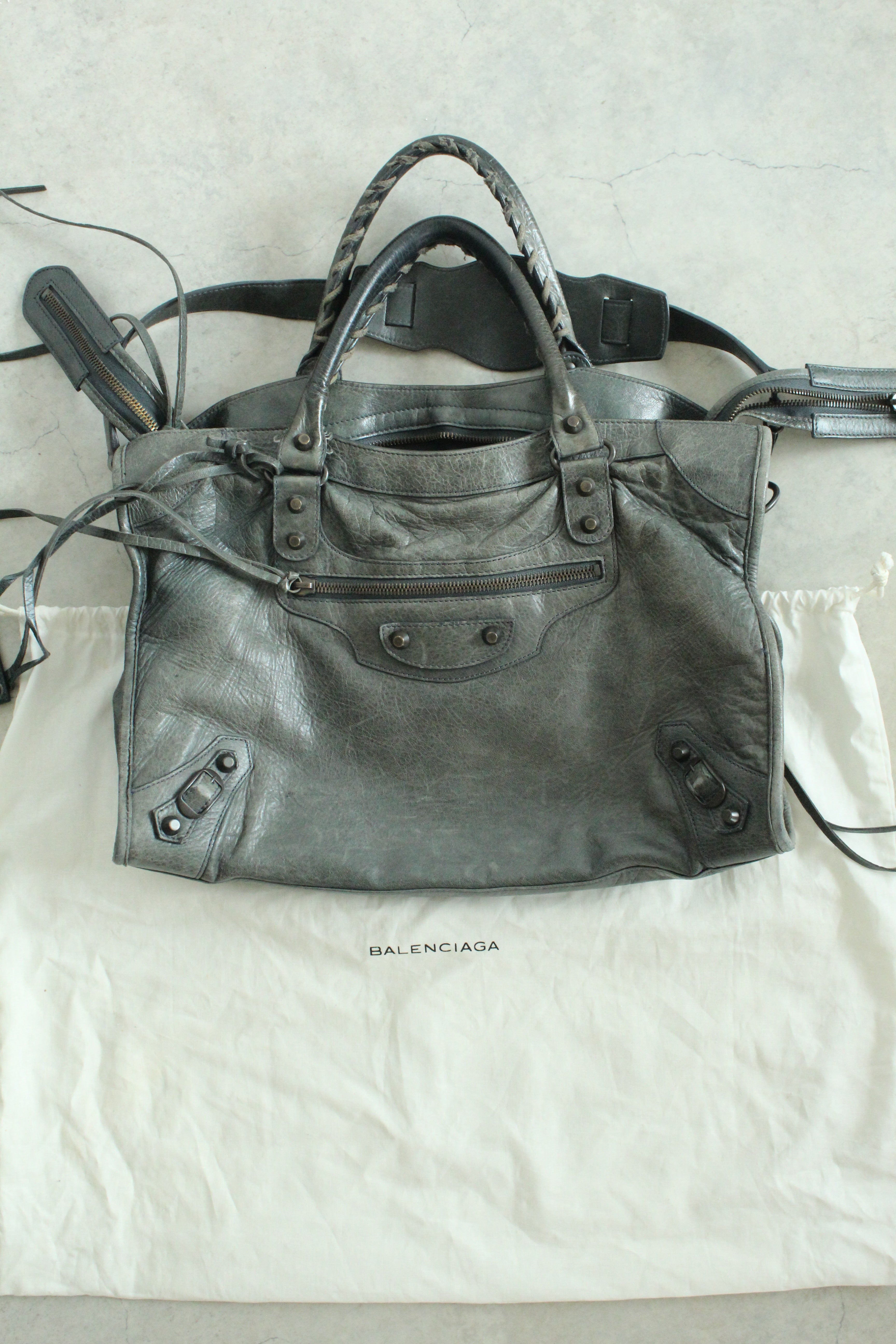 S/S 2011 Motorcycle City Medium in Gris Tarmac