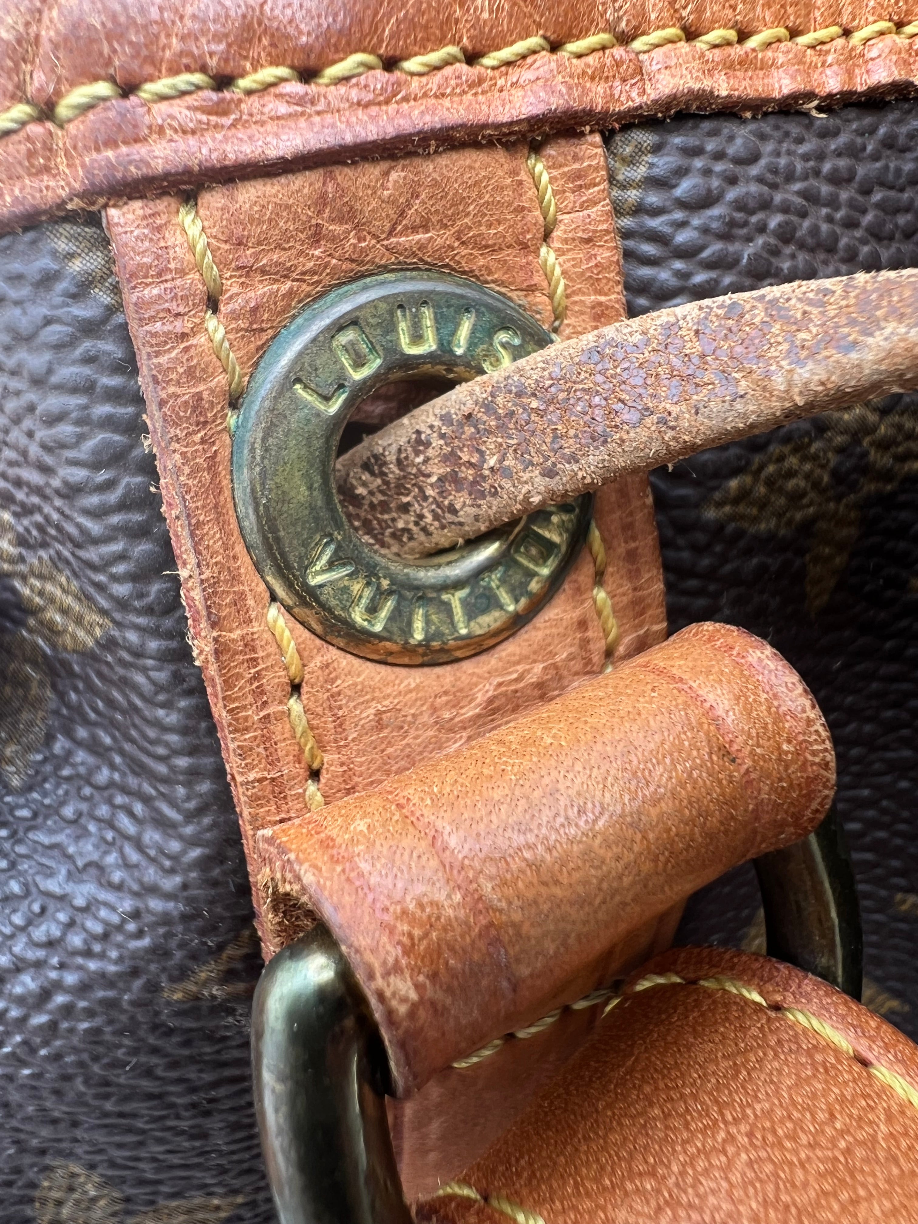 Monogram Noe Shoulder bag