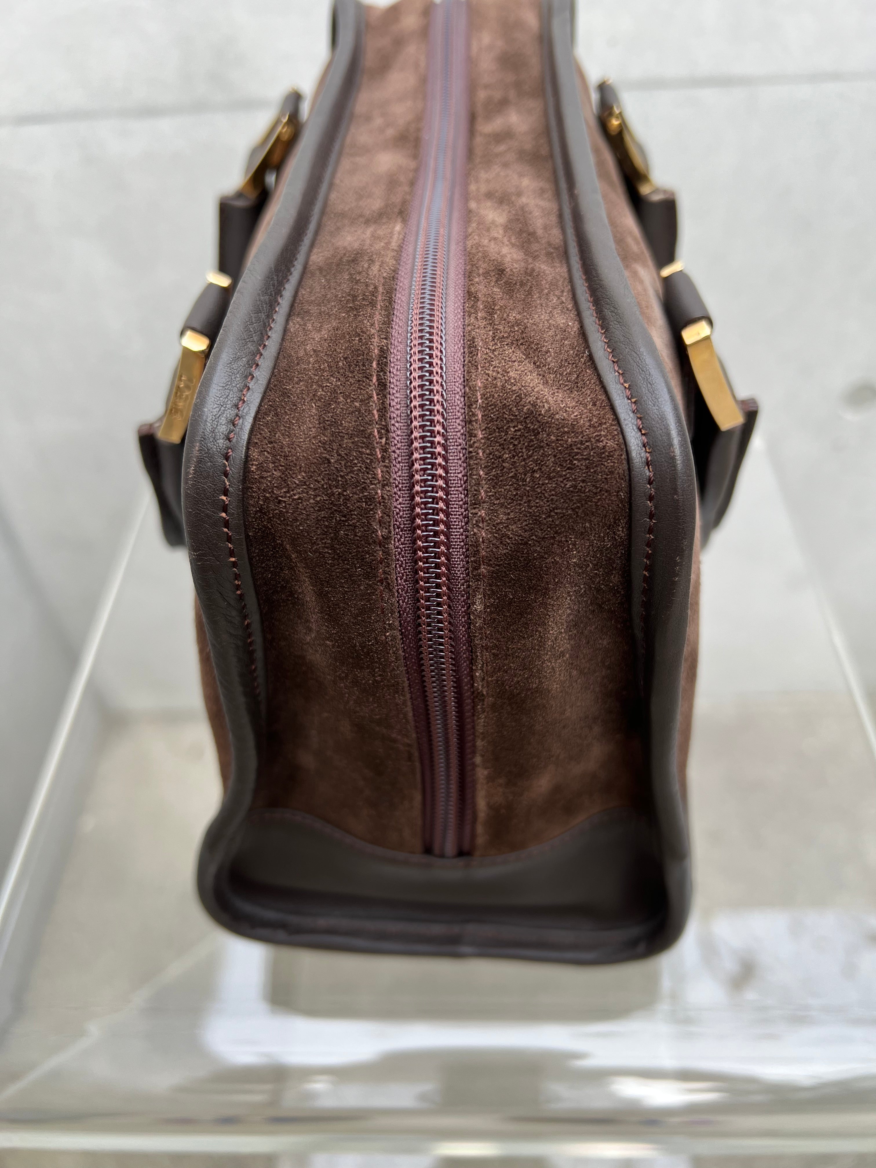 Amazona 28 Dark Brown Suede