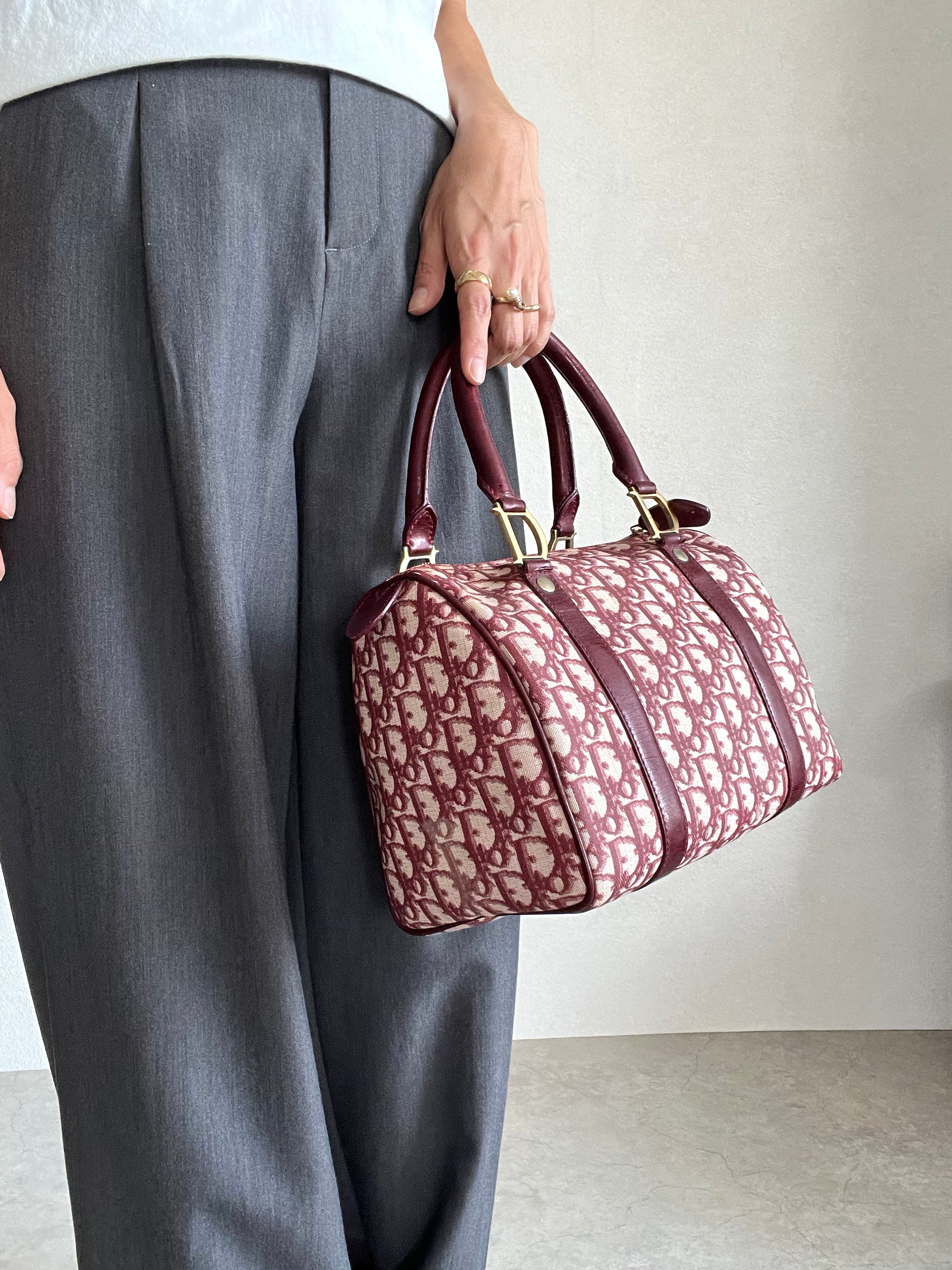 Trotter Boston Bag in Oblique Canvas Burgundy