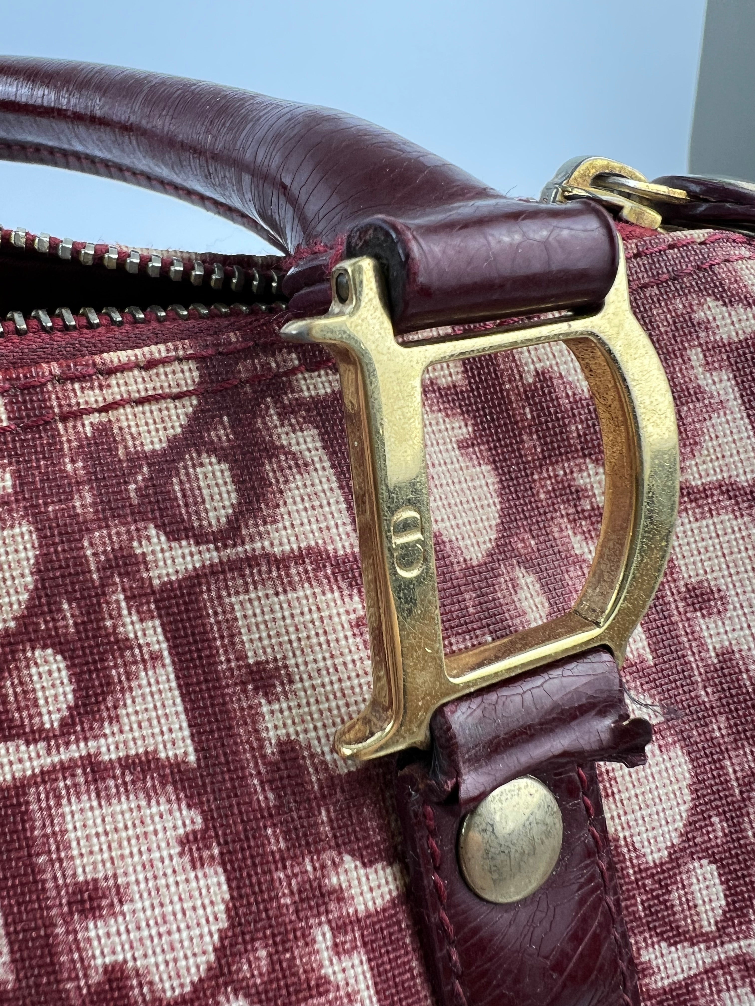 Trotter Boston Bag in Oblique Canvas Burgundy