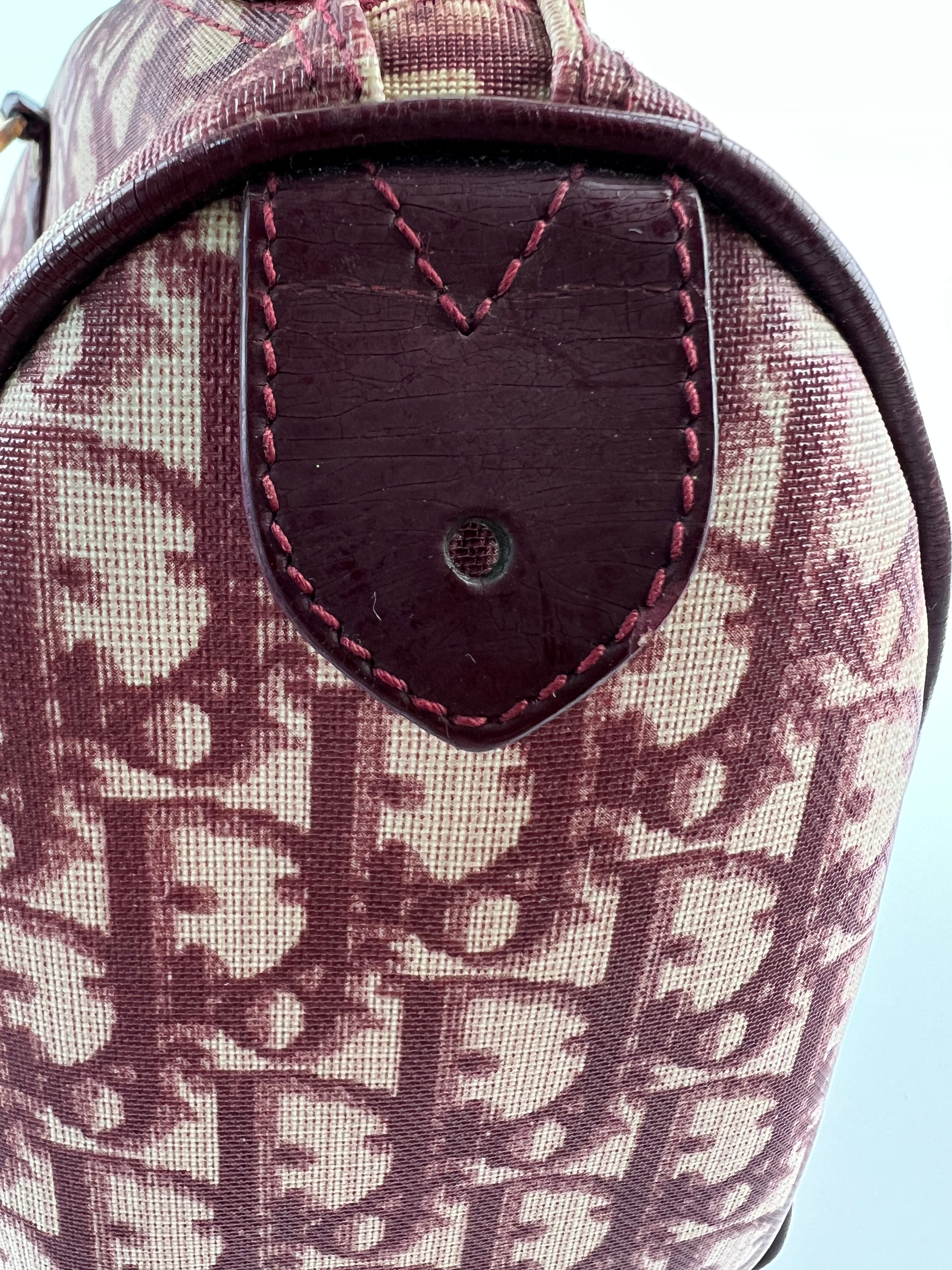Trotter Boston Bag in Oblique Canvas Burgundy