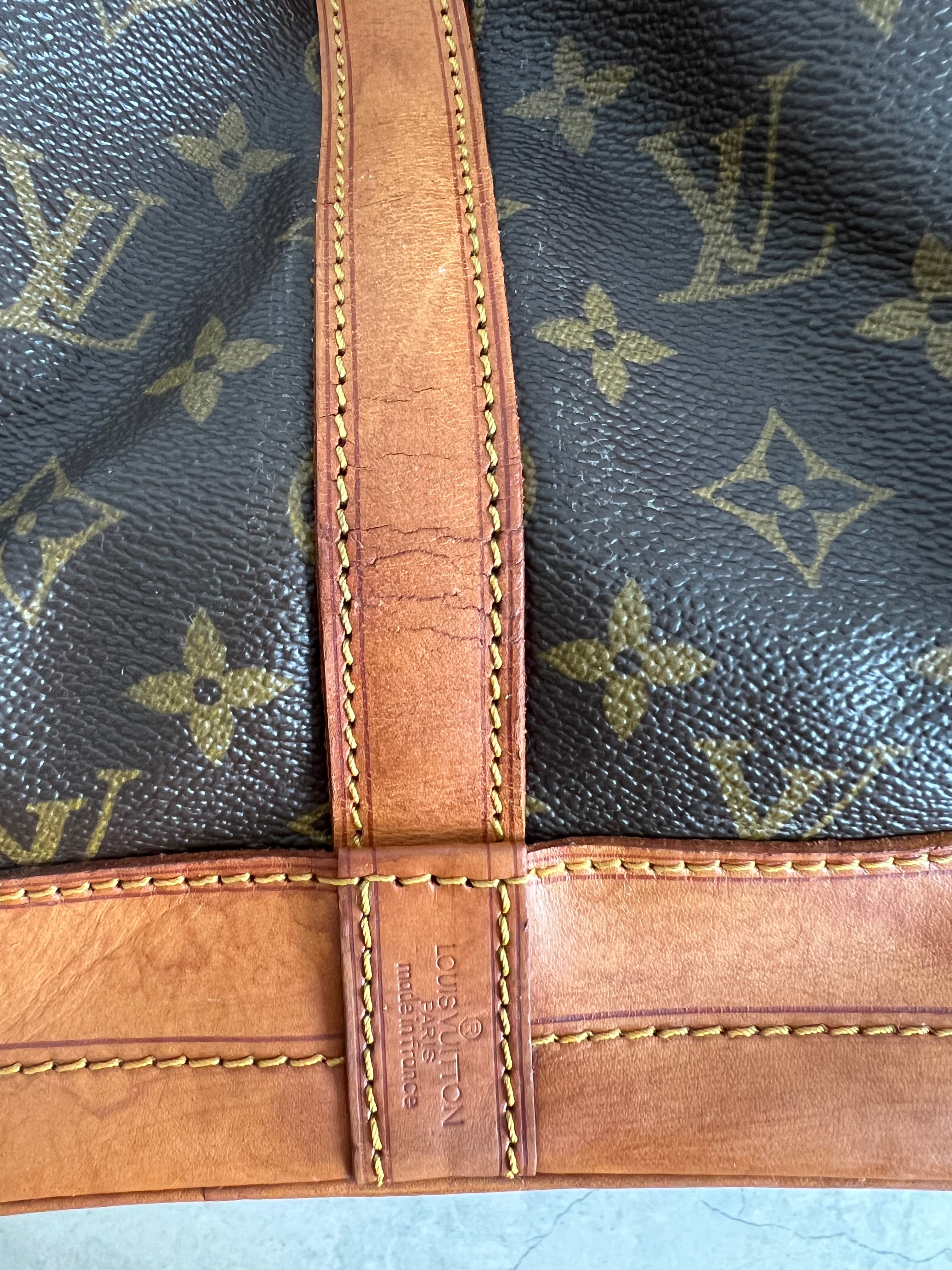 Monogram Noe Shoulder bag