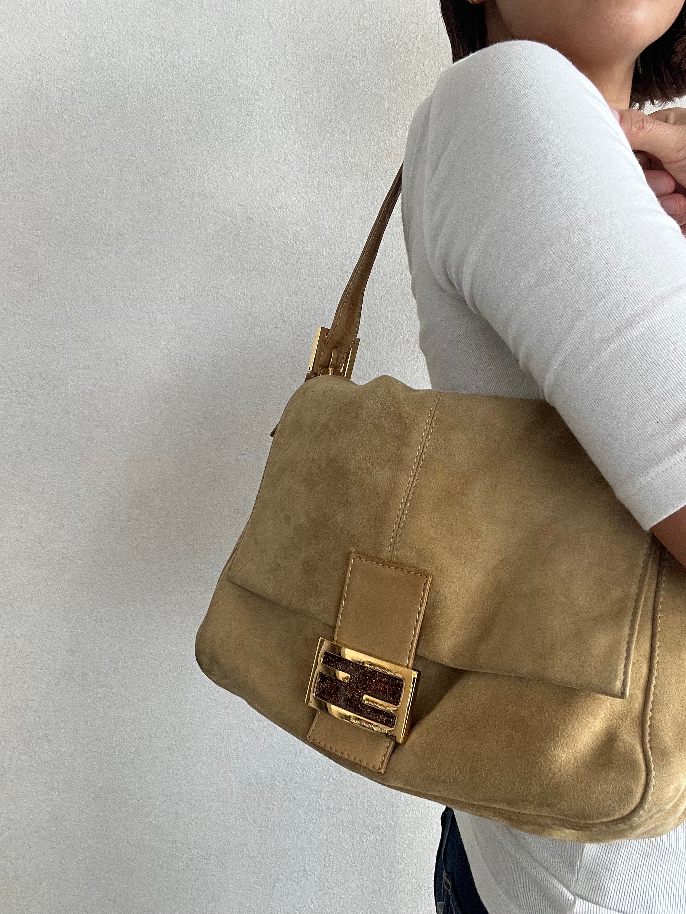 Suede Mama Baguette in Beige