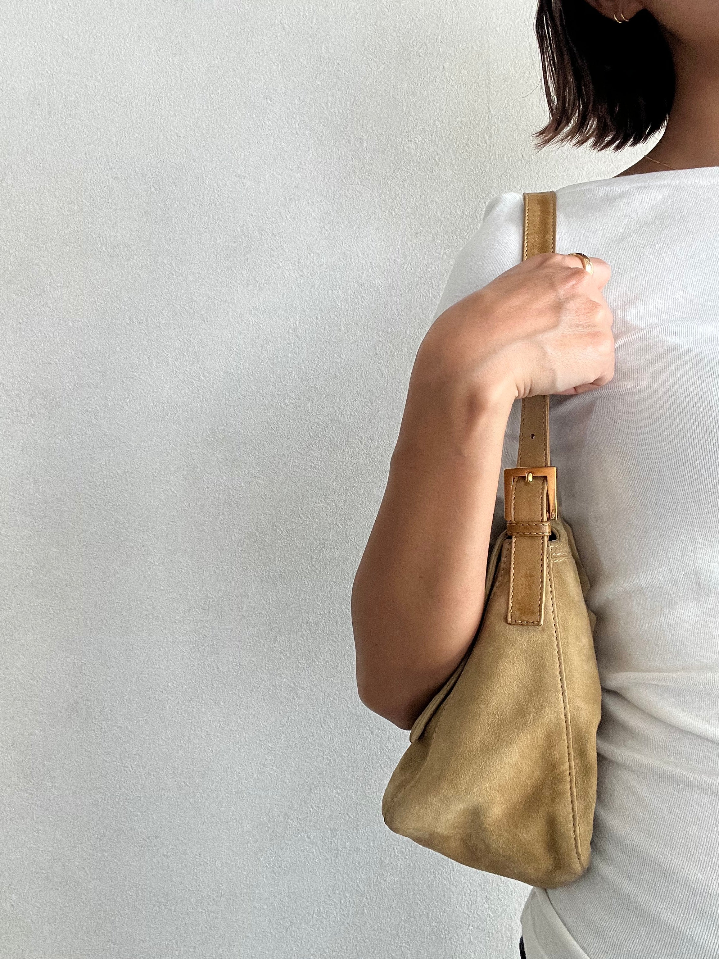 Suede Mama Baguette in Beige
