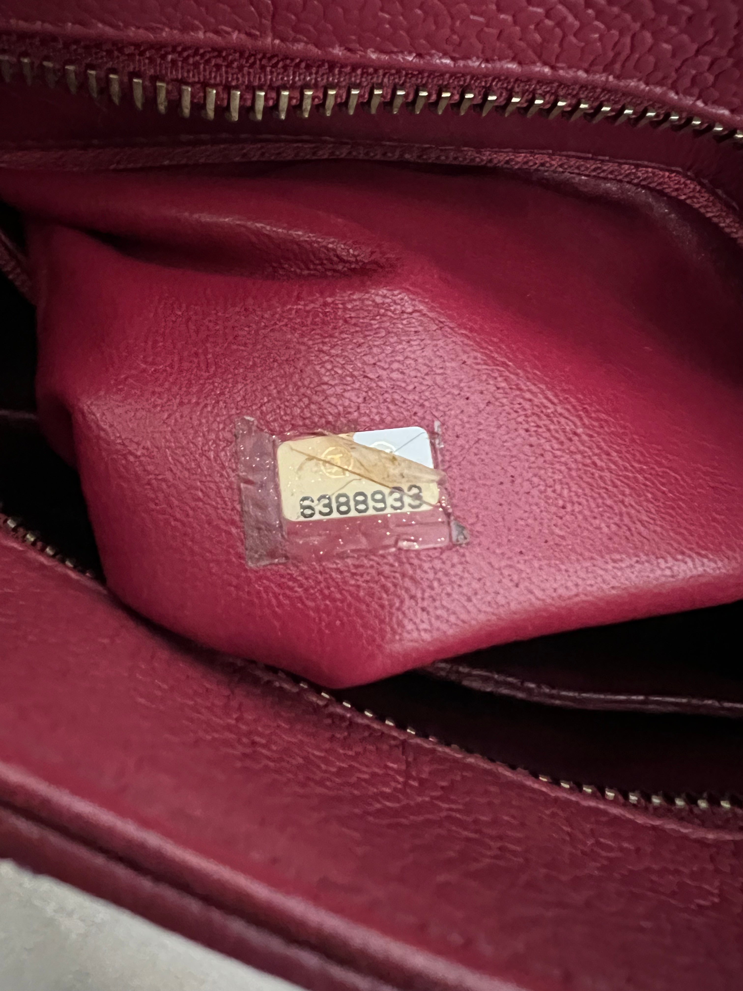 2000-2002 Medallion Tote Caviar in Burgundy Red