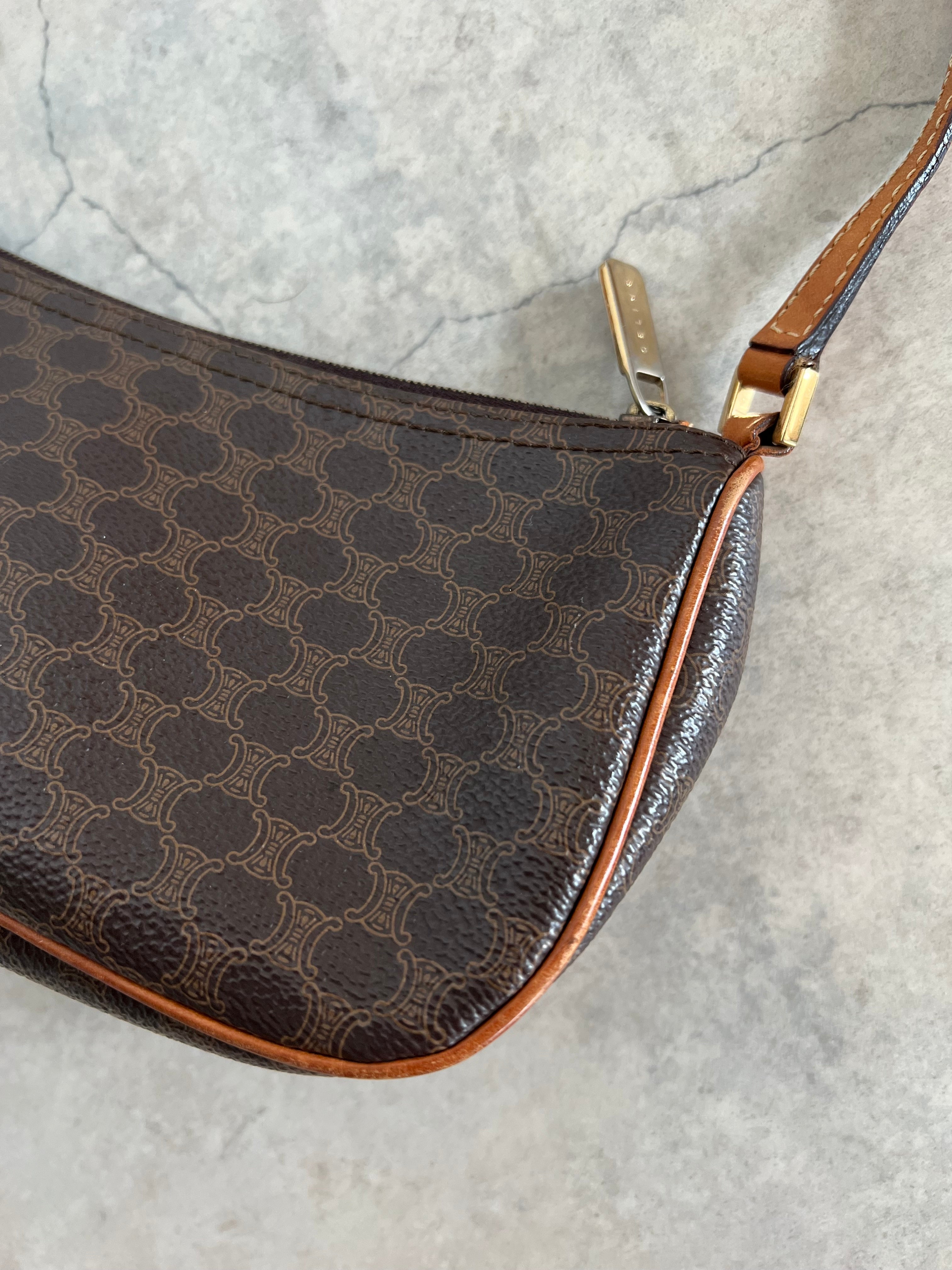 Macadam accessory pouch