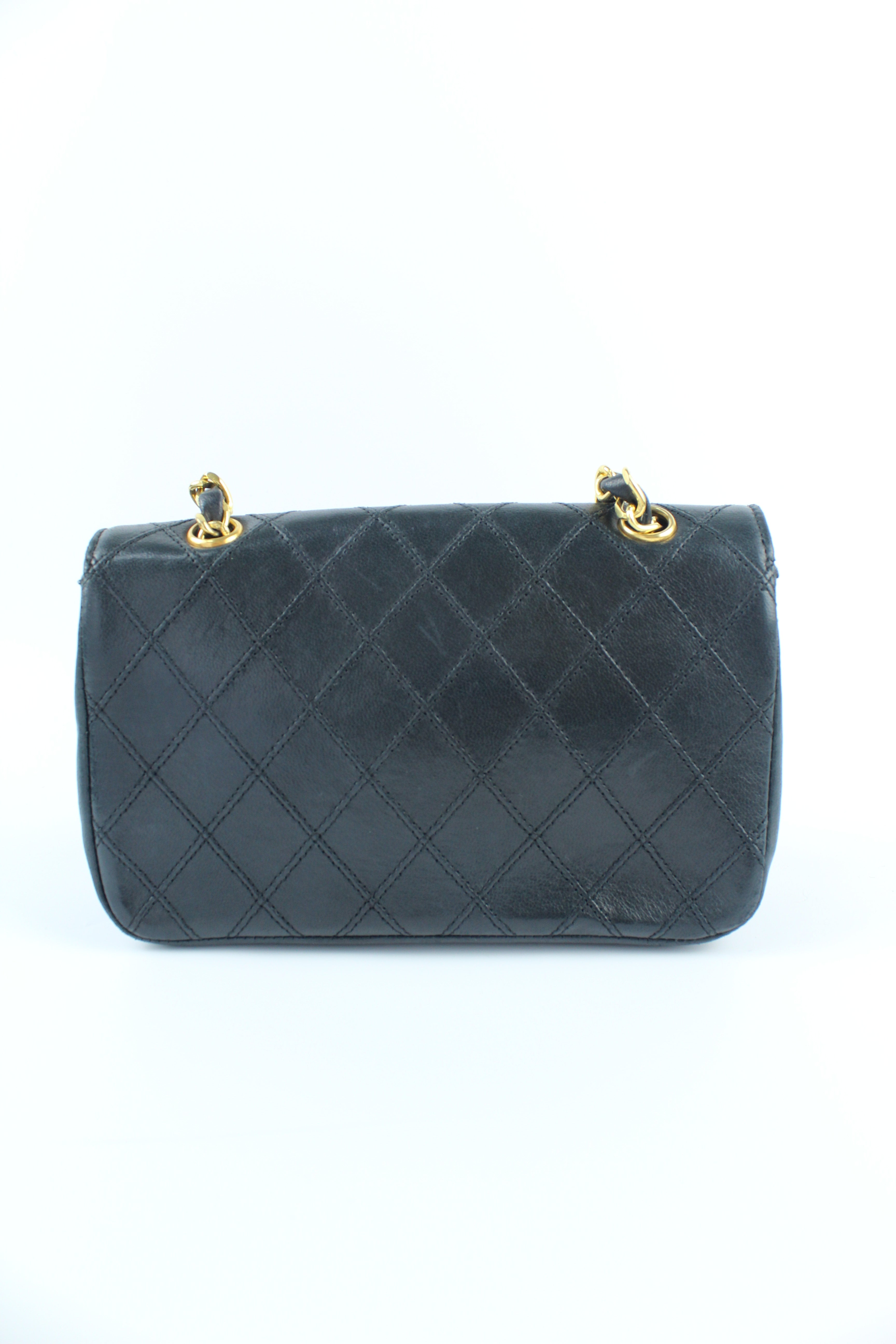 Petit Bicolore chain bag with oversized coco logo