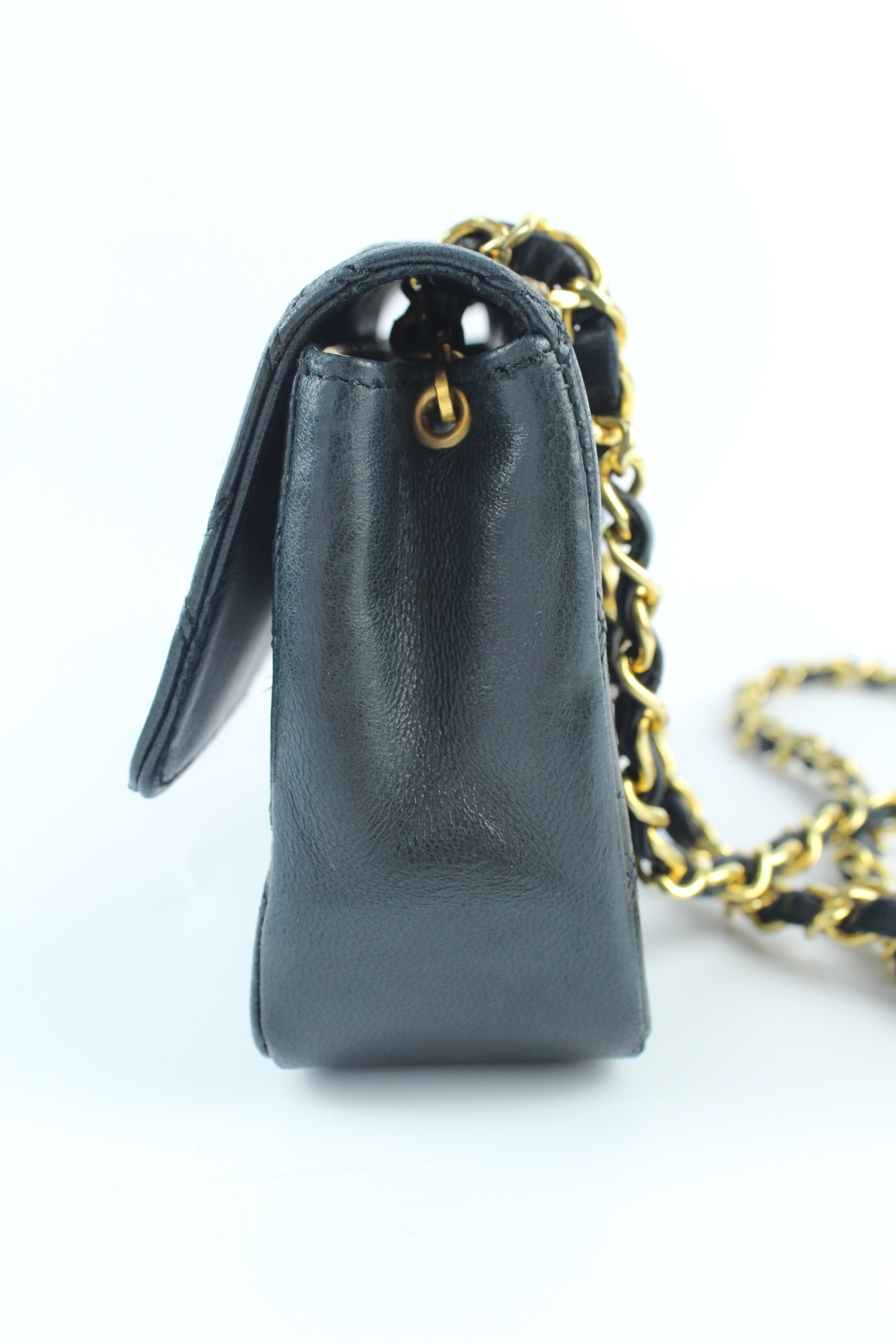 Petit Bicolore chain bag with oversized coco logo