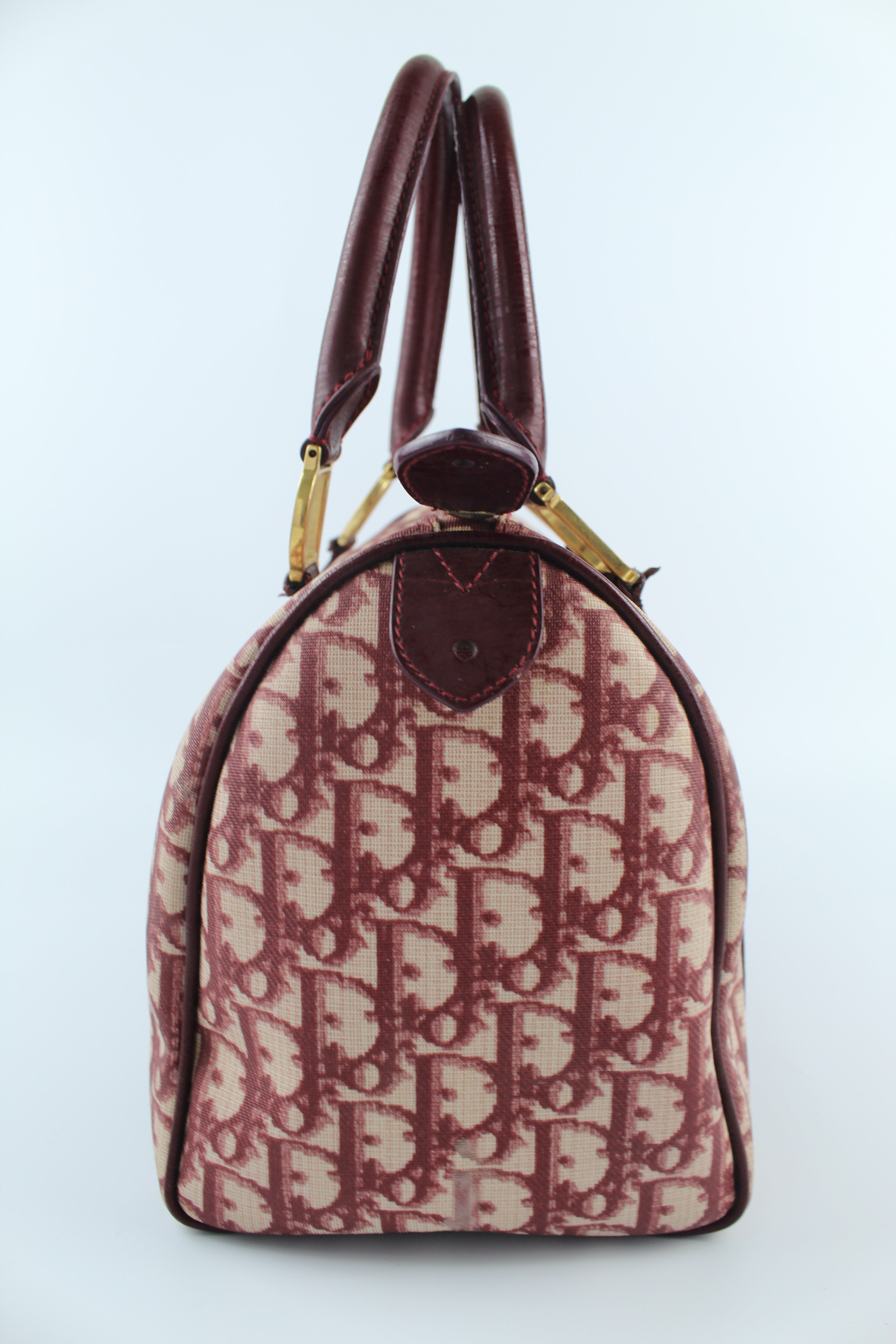 Trotter Boston Bag in Oblique Canvas Burgundy