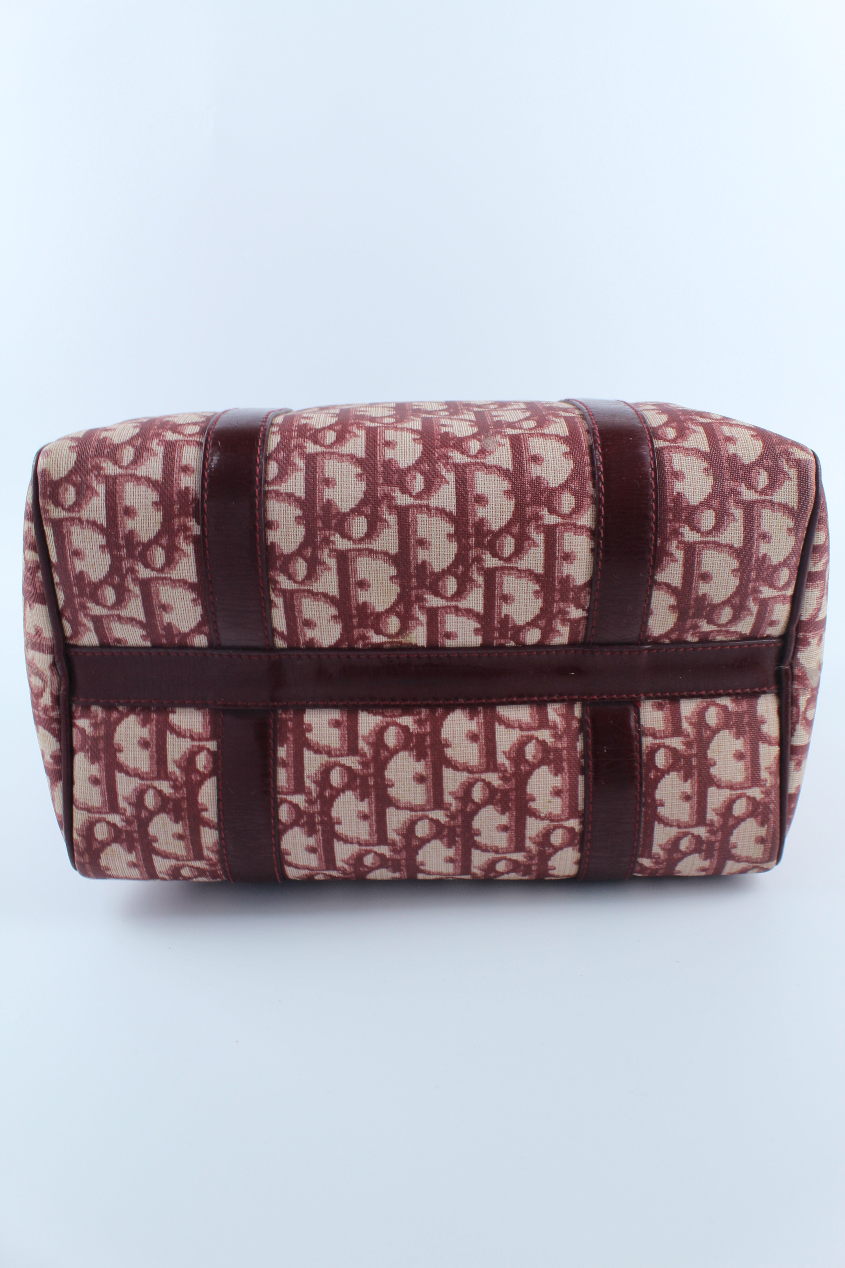 Trotter Boston Bag in Oblique Canvas Burgundy