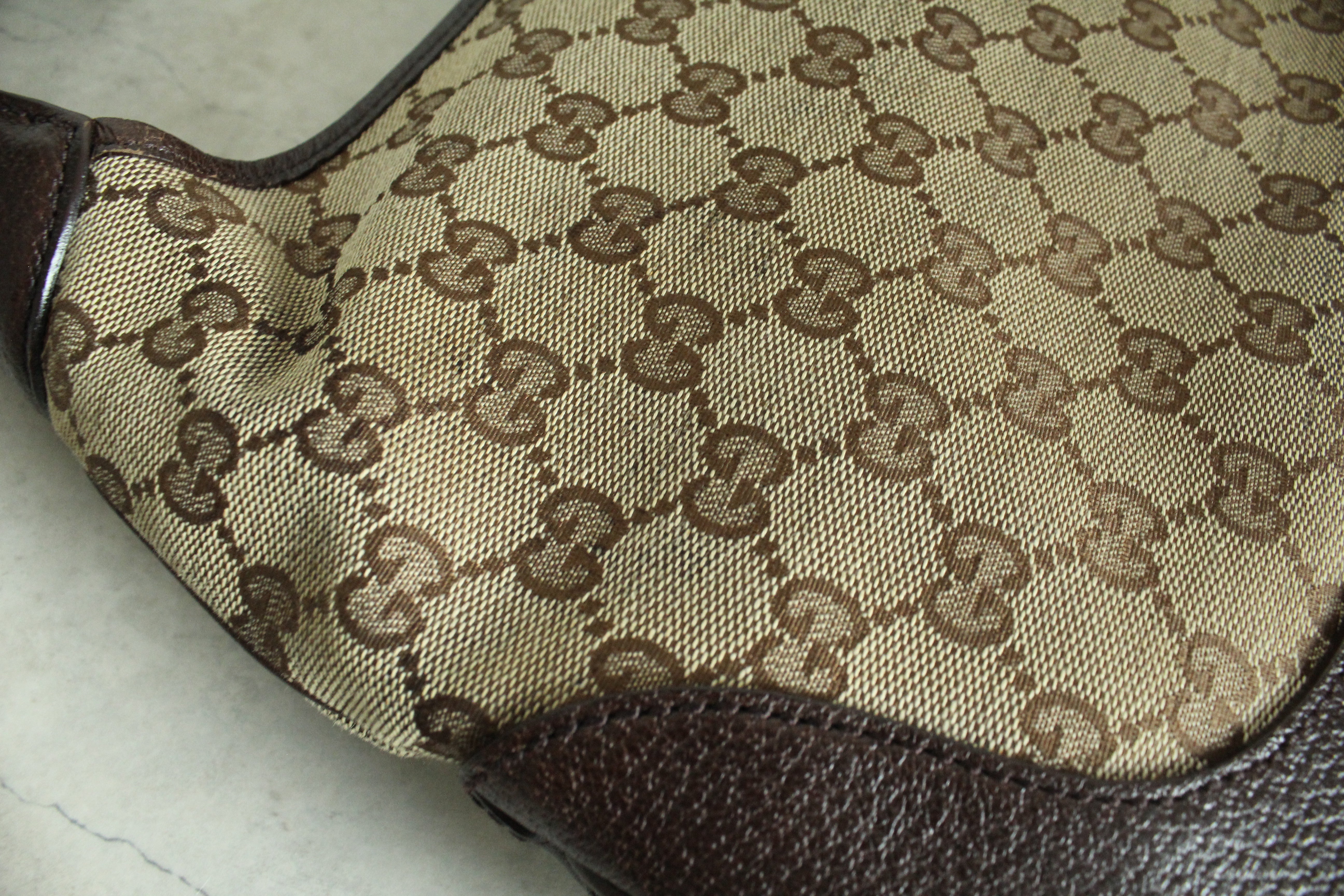 Jackie 1961 Canvas in Dark Brown