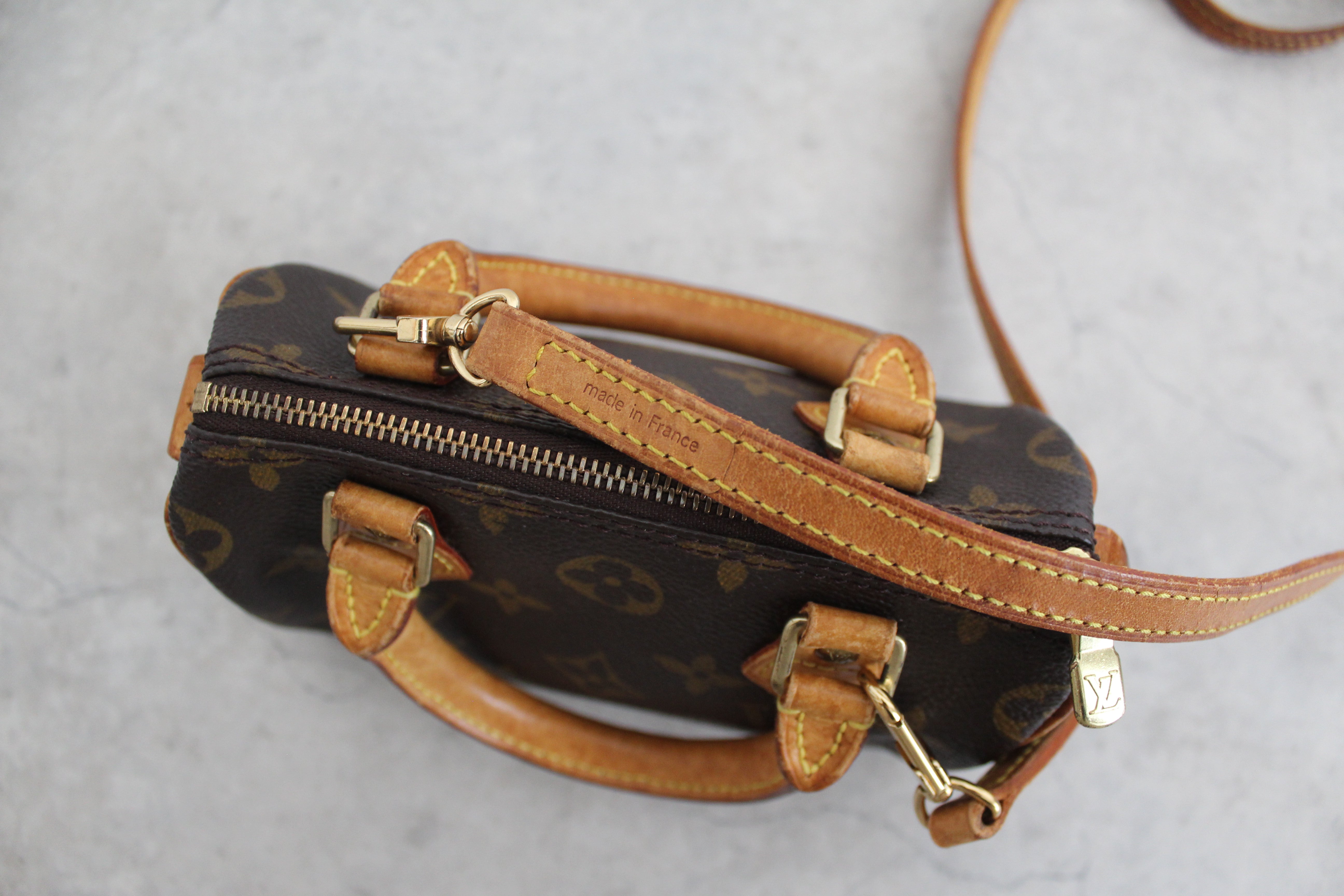 Nano speedy with shoulder straps
