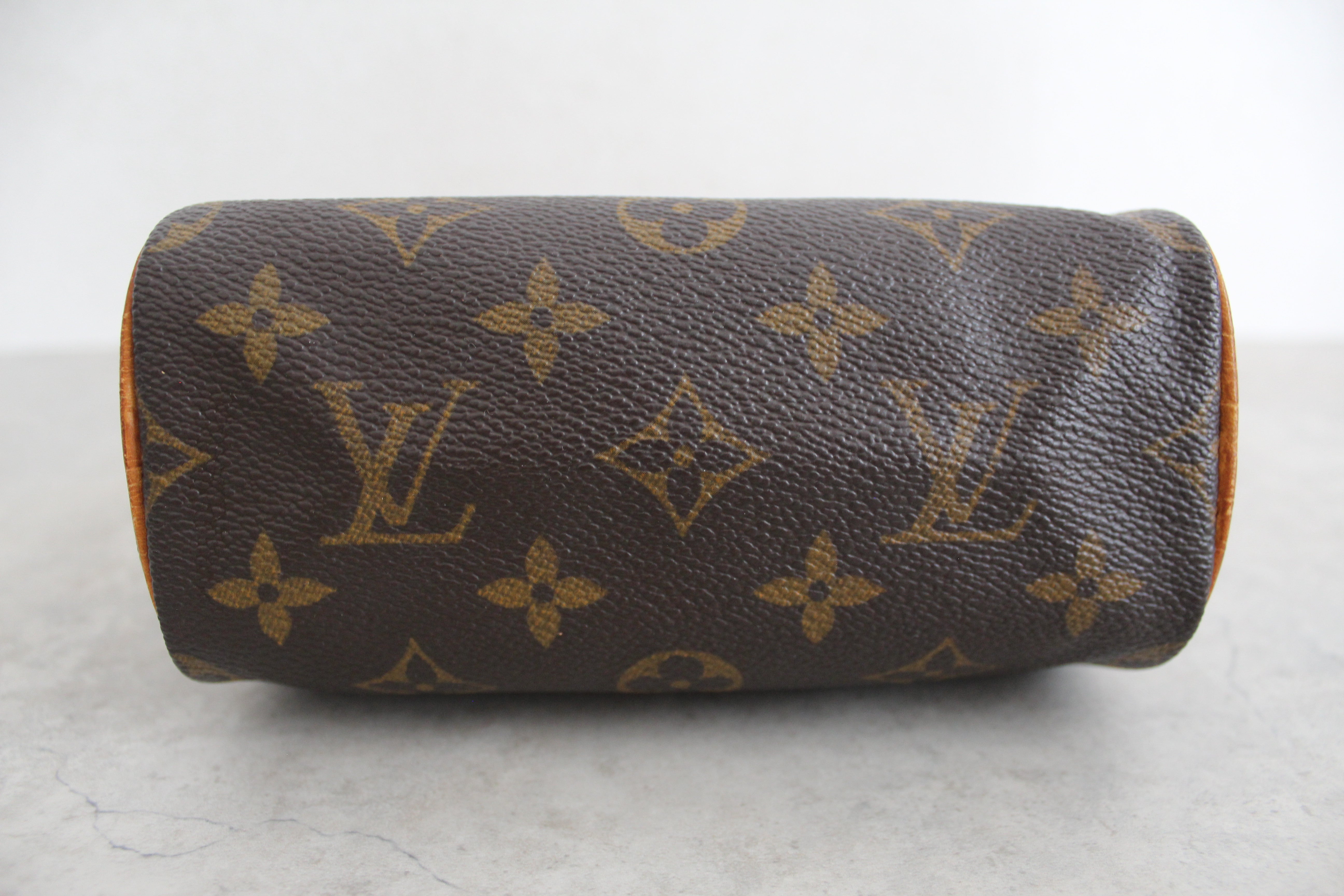 Nano speedy with shoulder straps