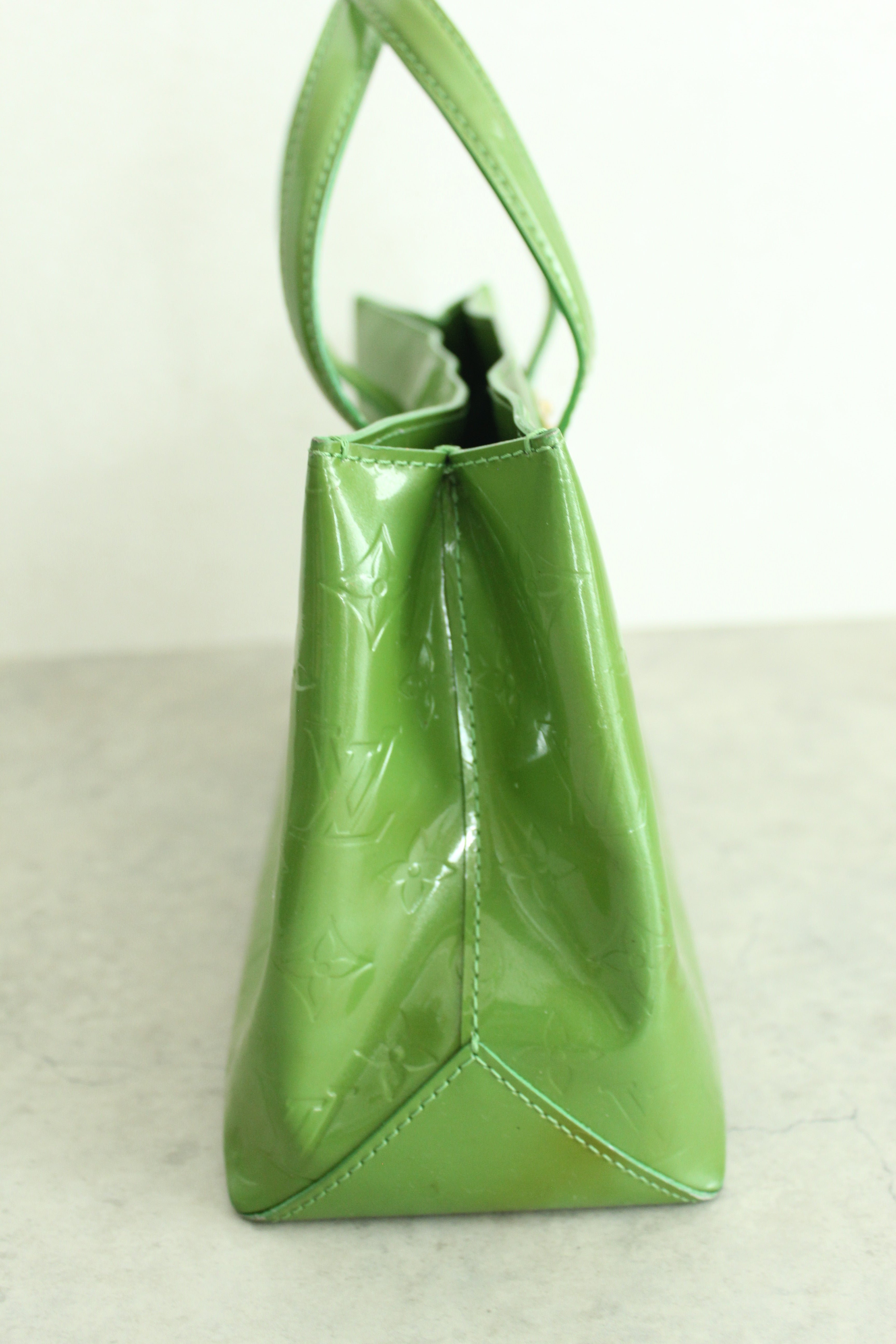 Monogram Vernis Pistachio Green Wilshire Tote Handbag