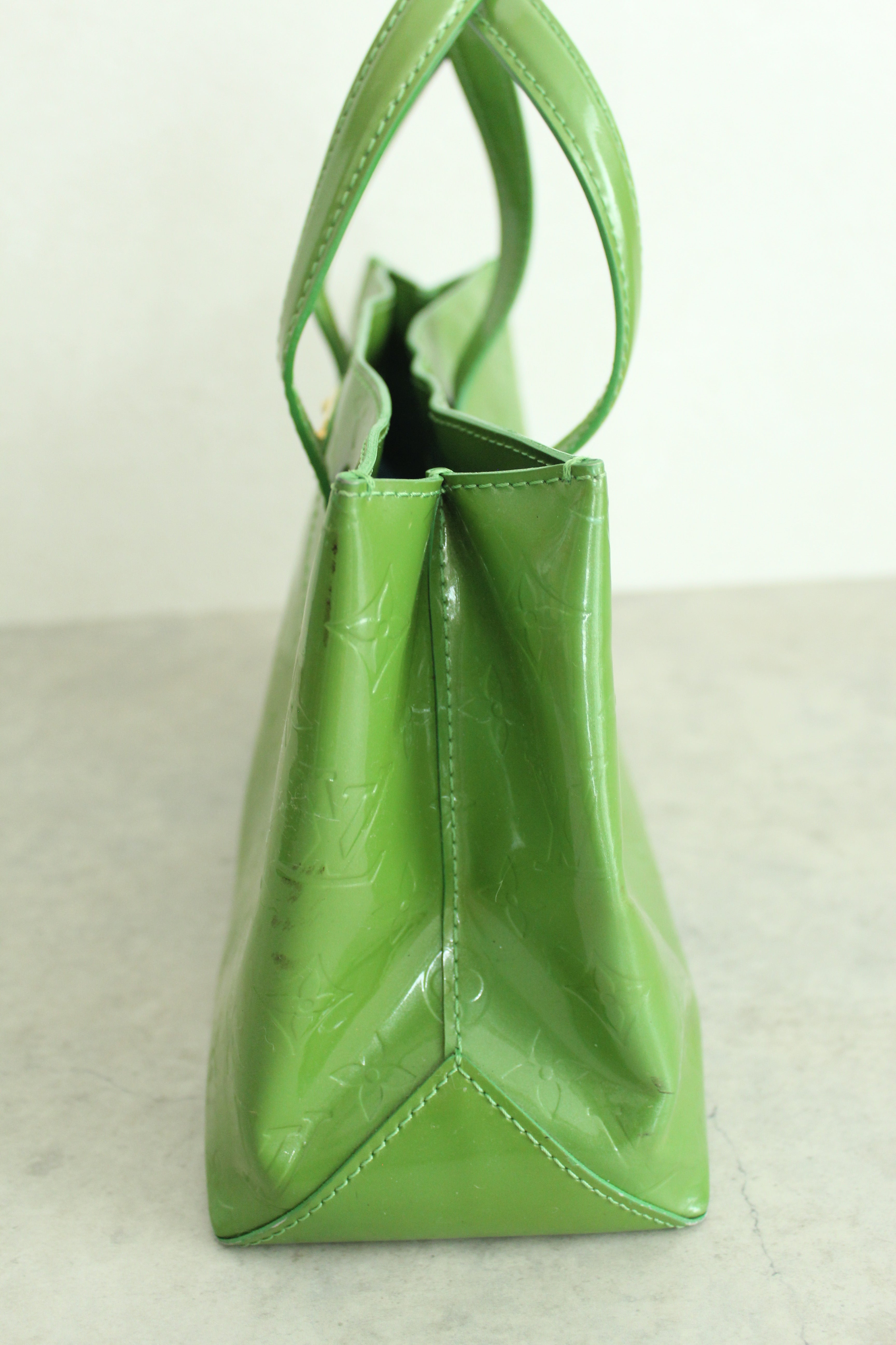 Monogram Vernis Pistachio Green Wilshire Tote Handbag