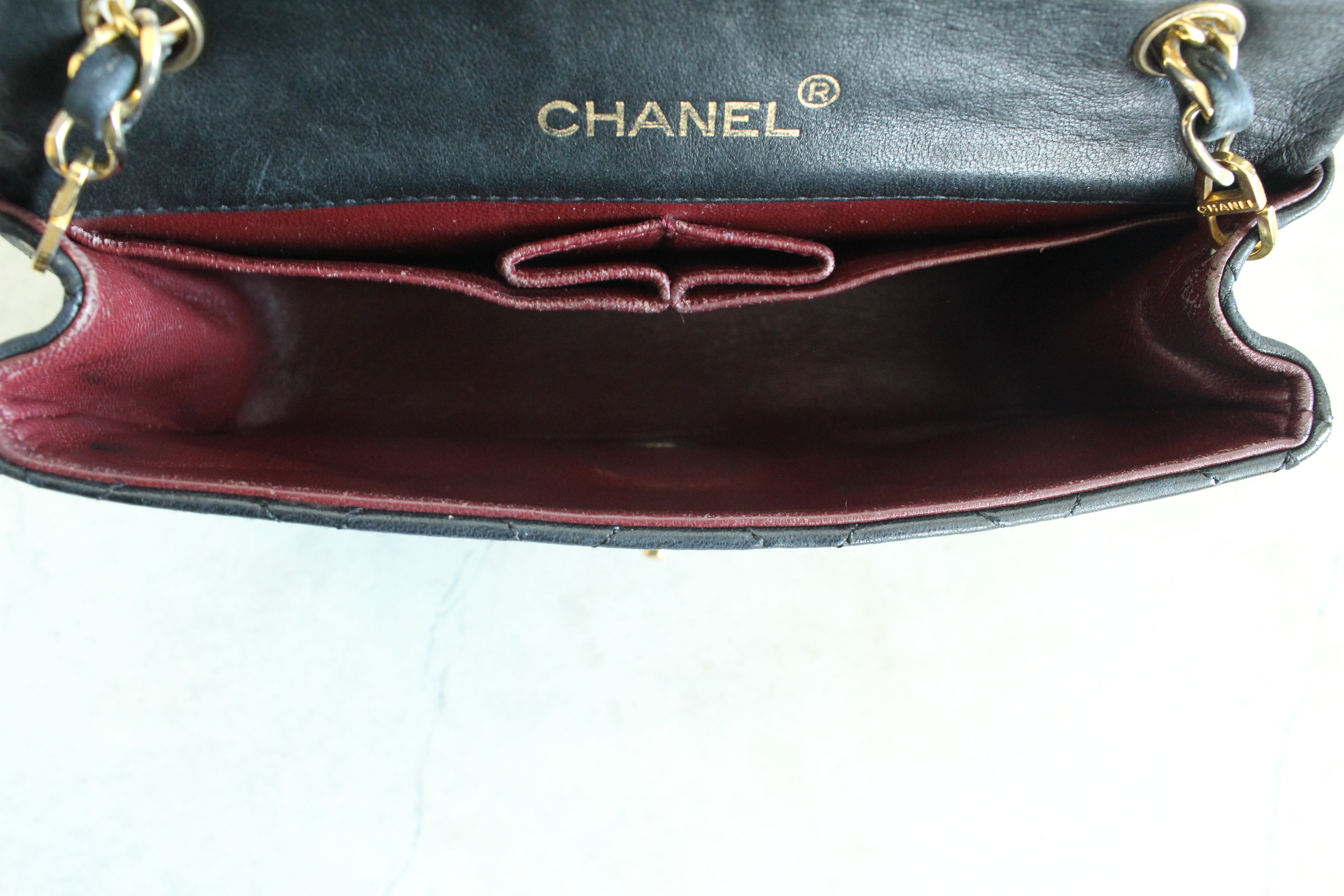1989-1991 Lambskin full flap twist lock 19cm