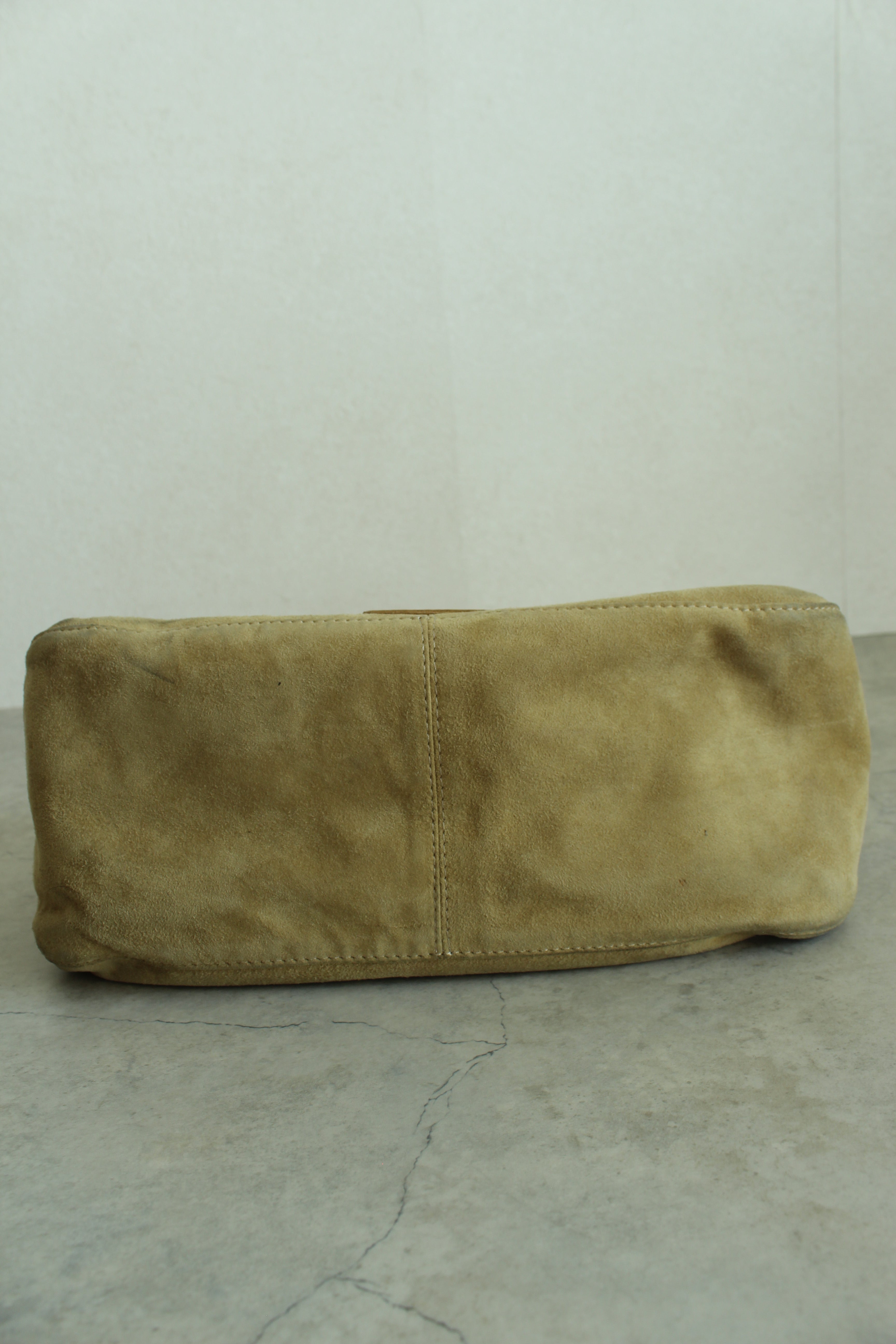 Suede Mama Baguette in Beige