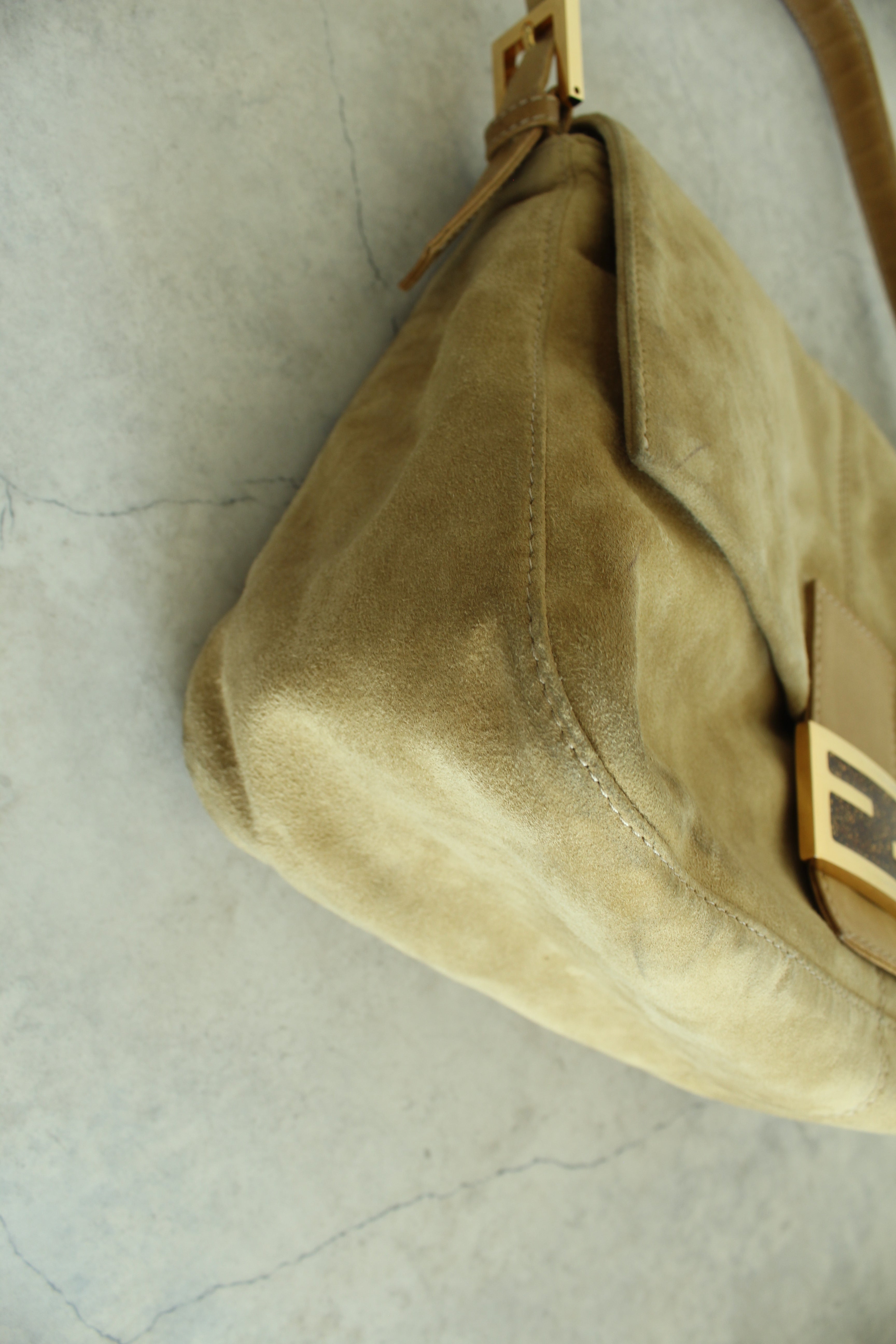 Suede Mama Baguette in Beige