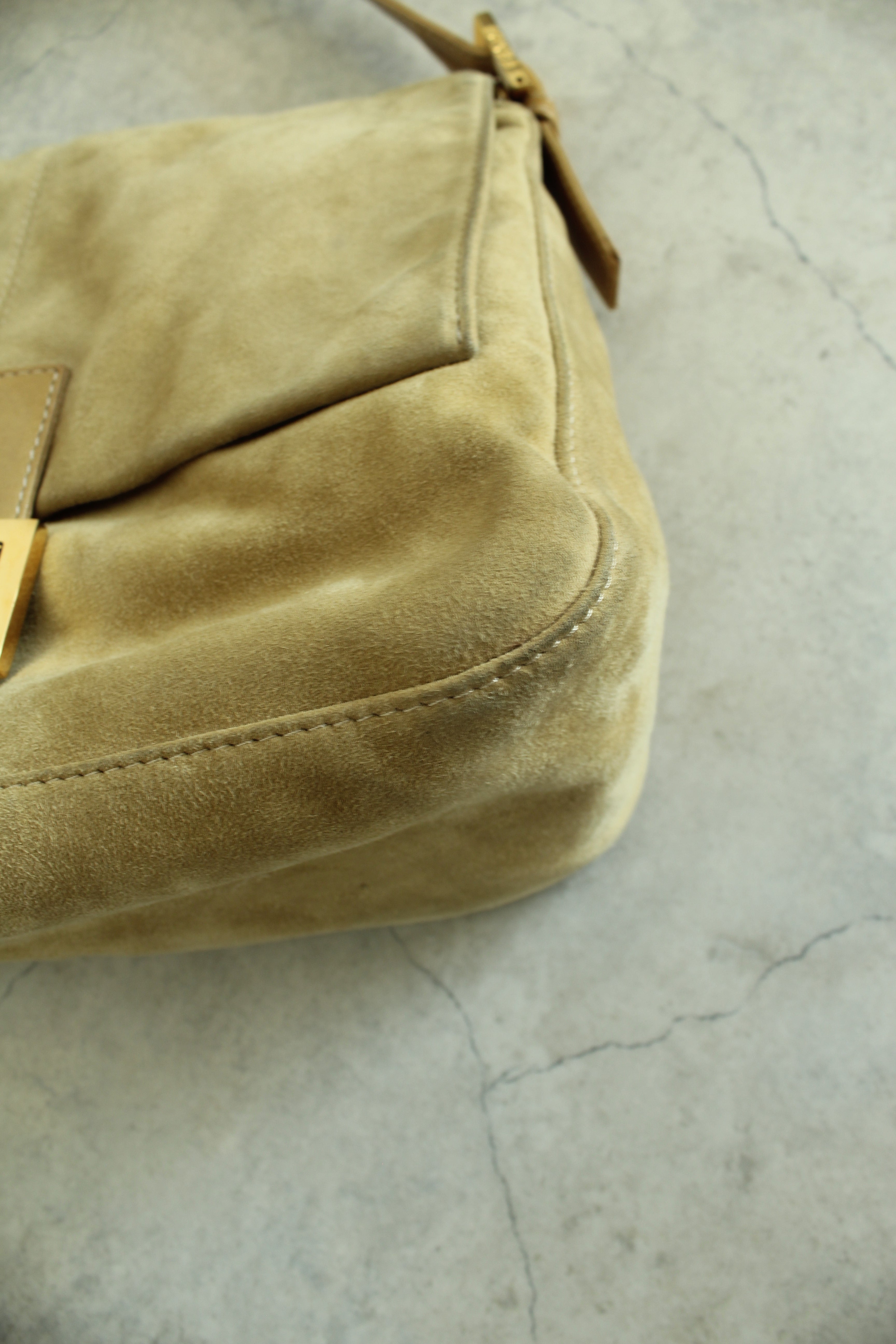 Suede Mama Baguette in Beige