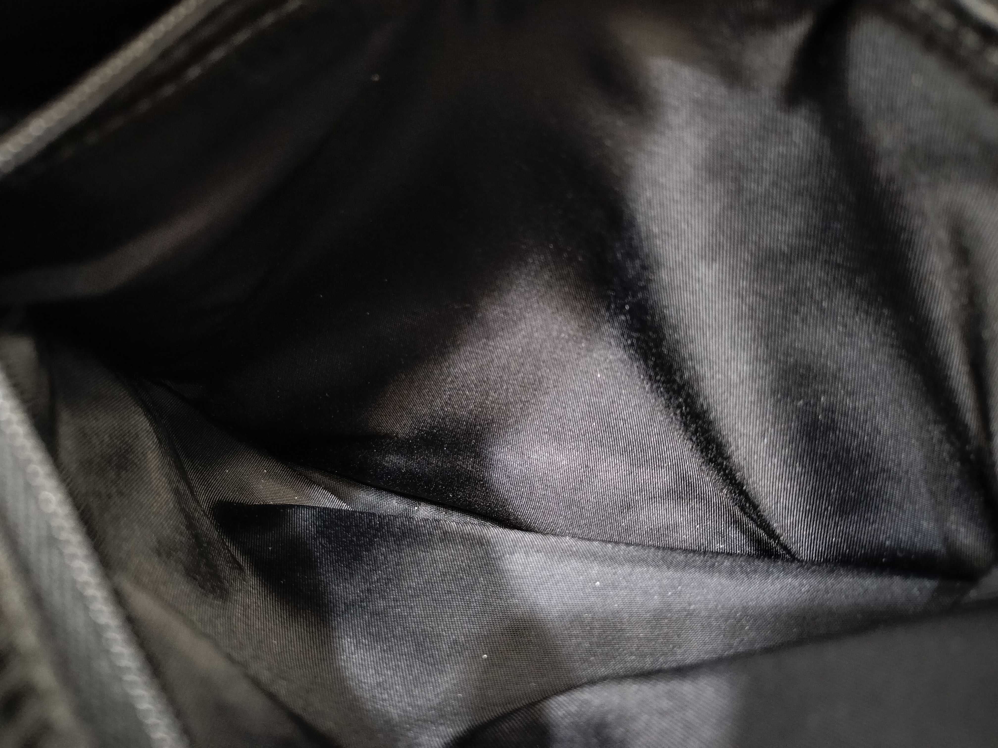 Oblique Trotter Boston Bag — Navy