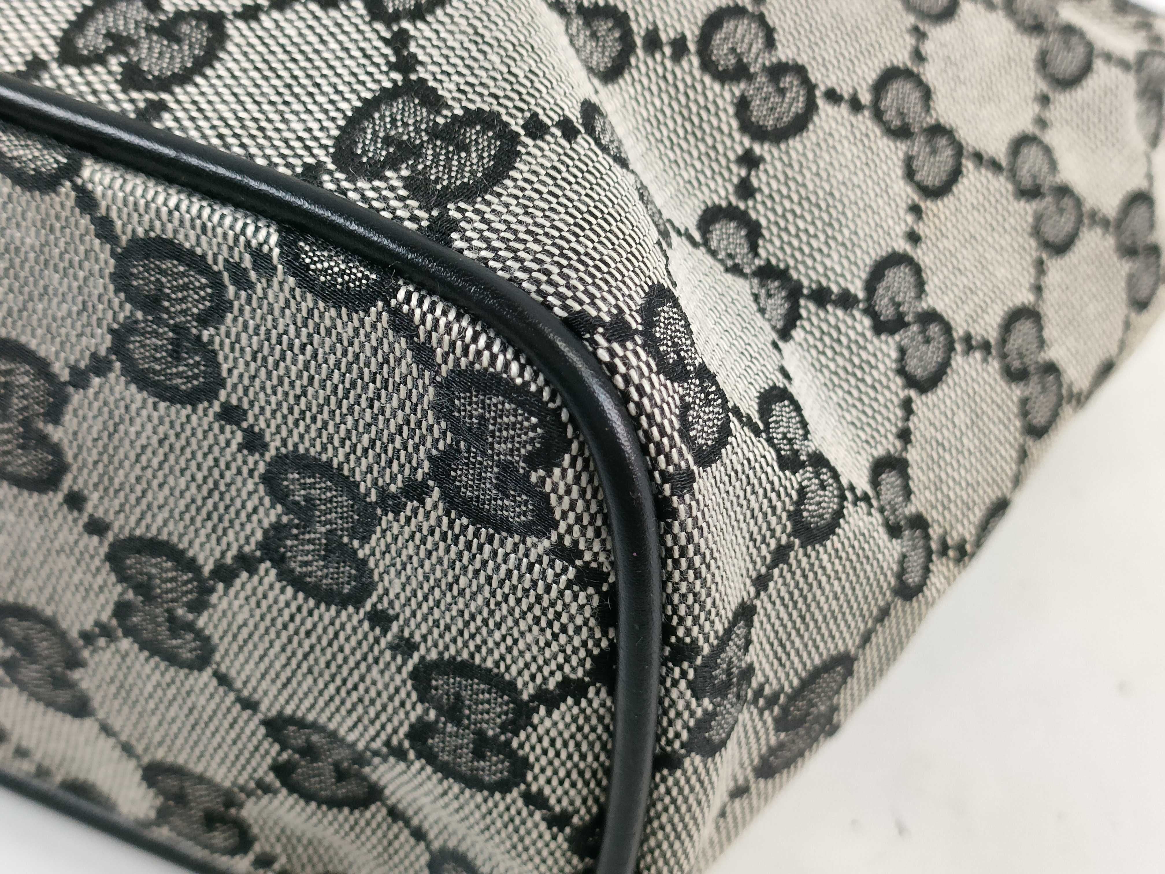 GG Canvas Mini Hobo Bag — Black × Grey