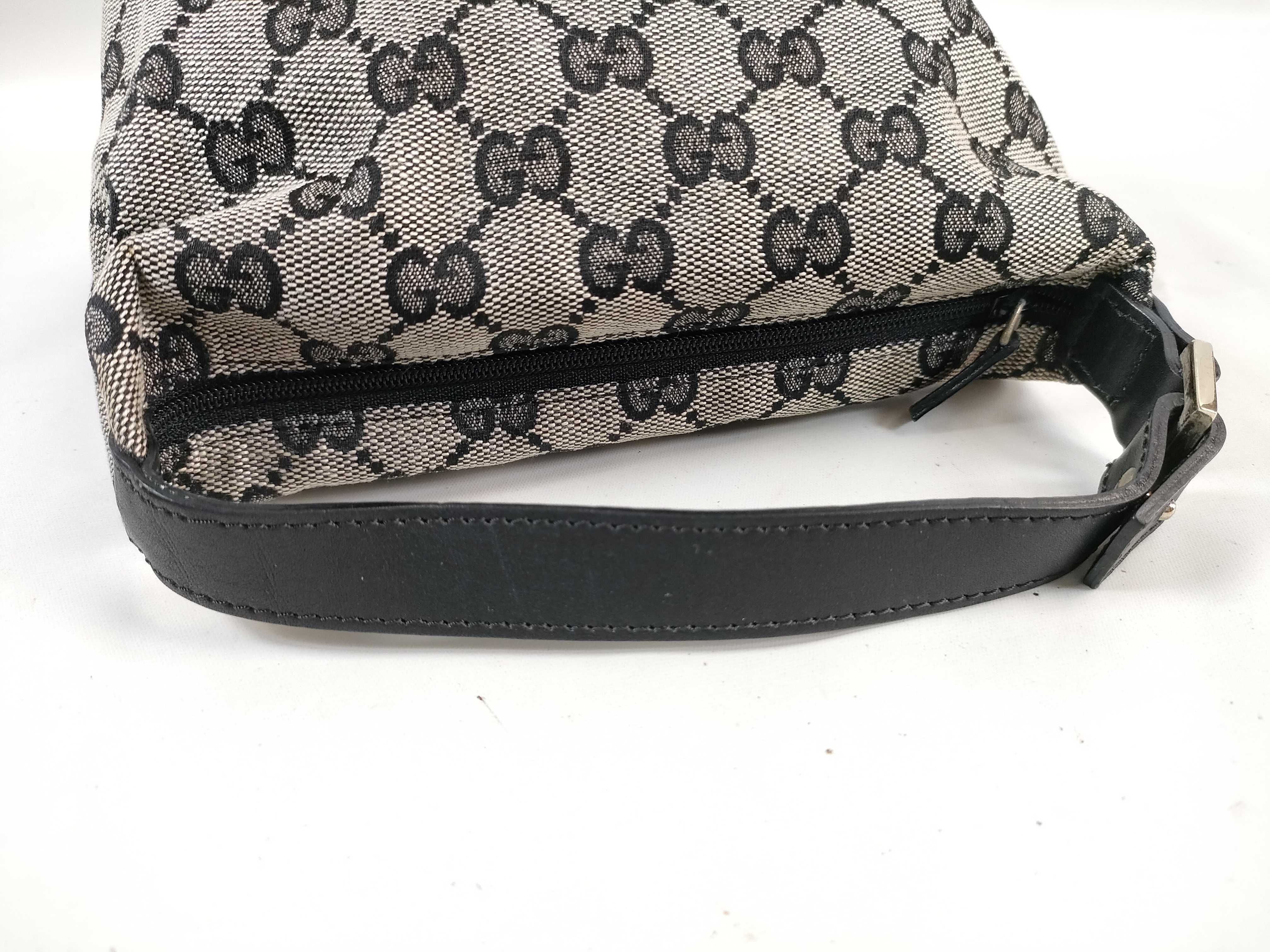 GG Canvas Mini Hobo Bag — Black × Grey