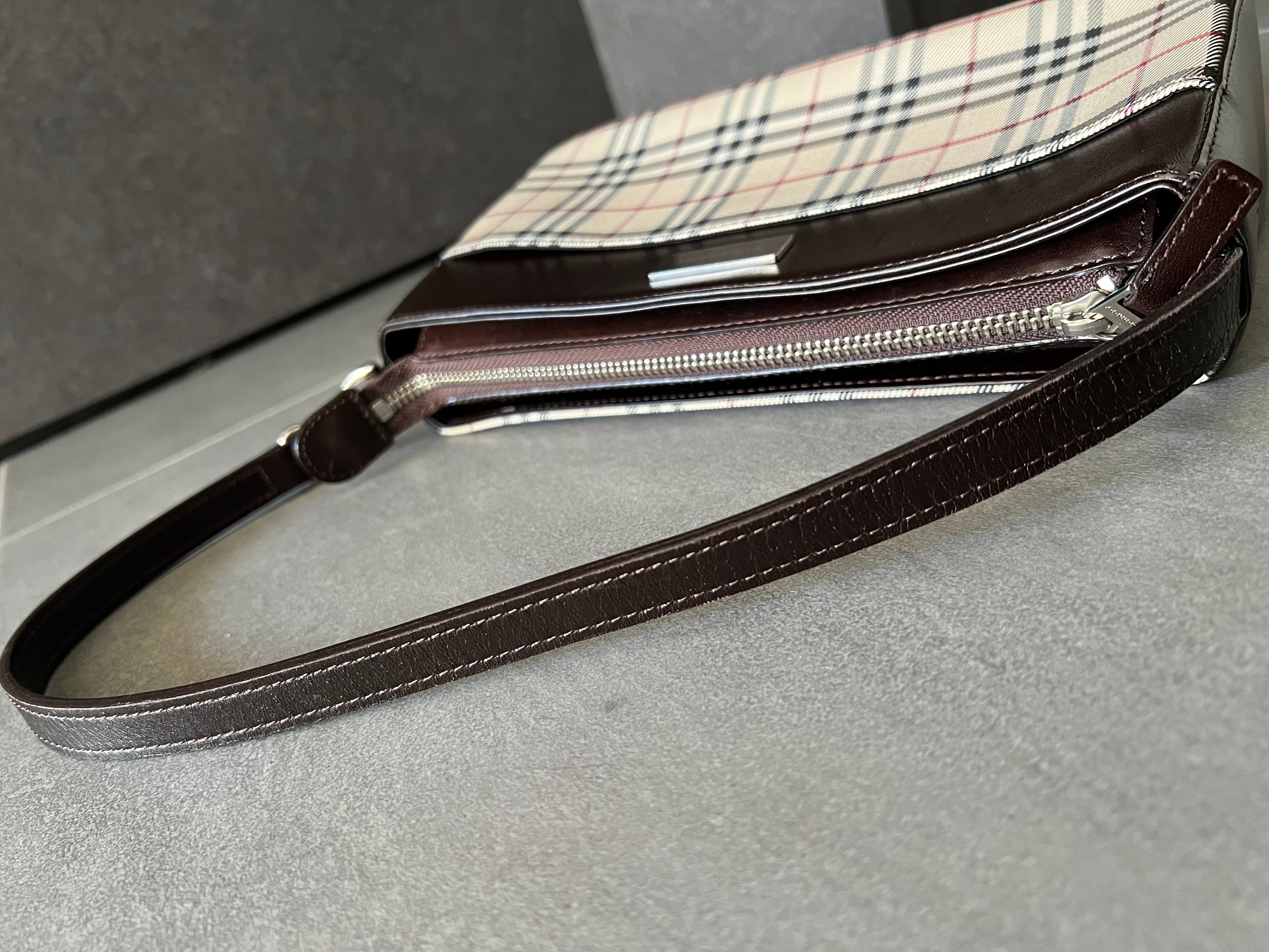 Burberry Nova check handbag