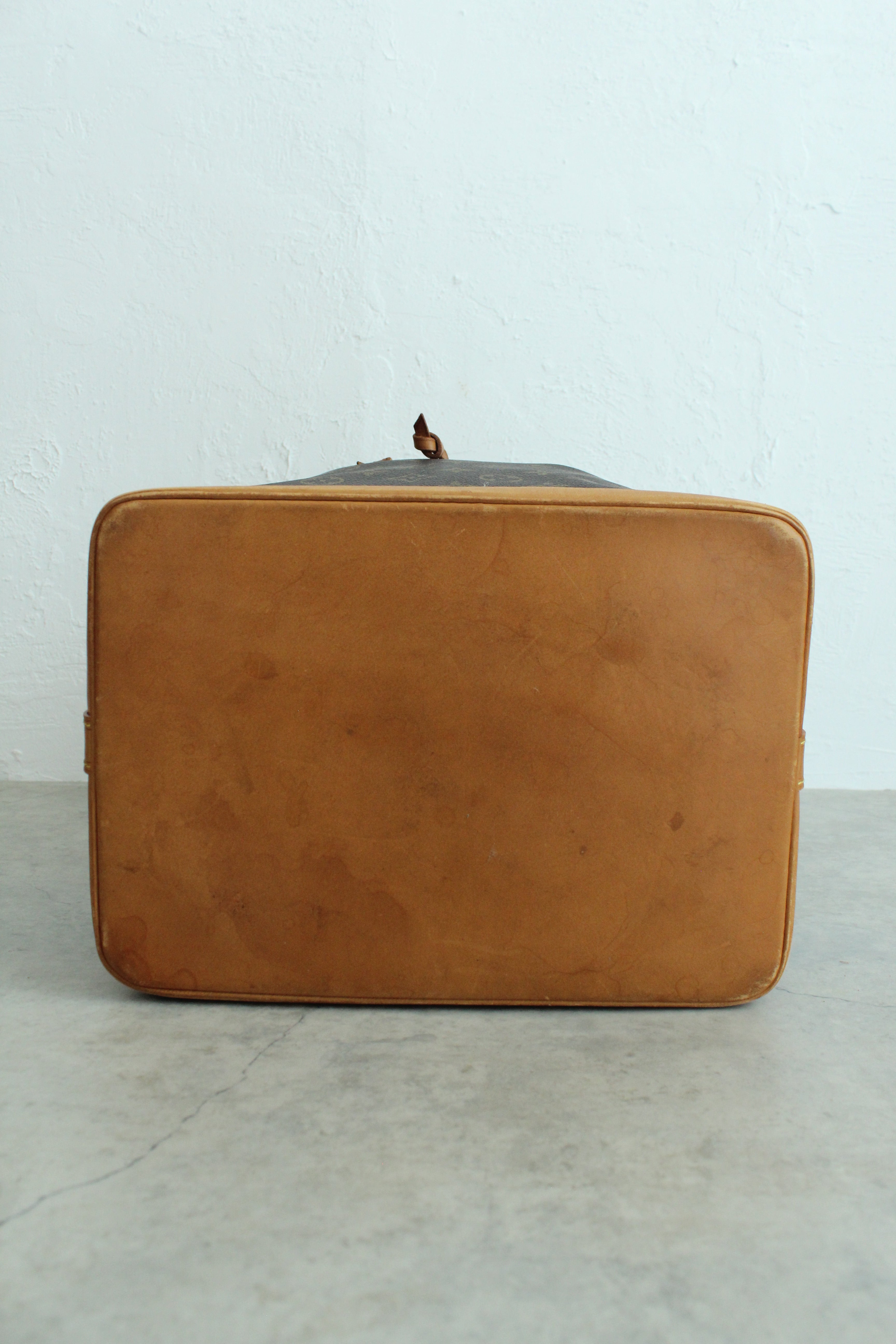 Monogram Noe Shoulder bag
