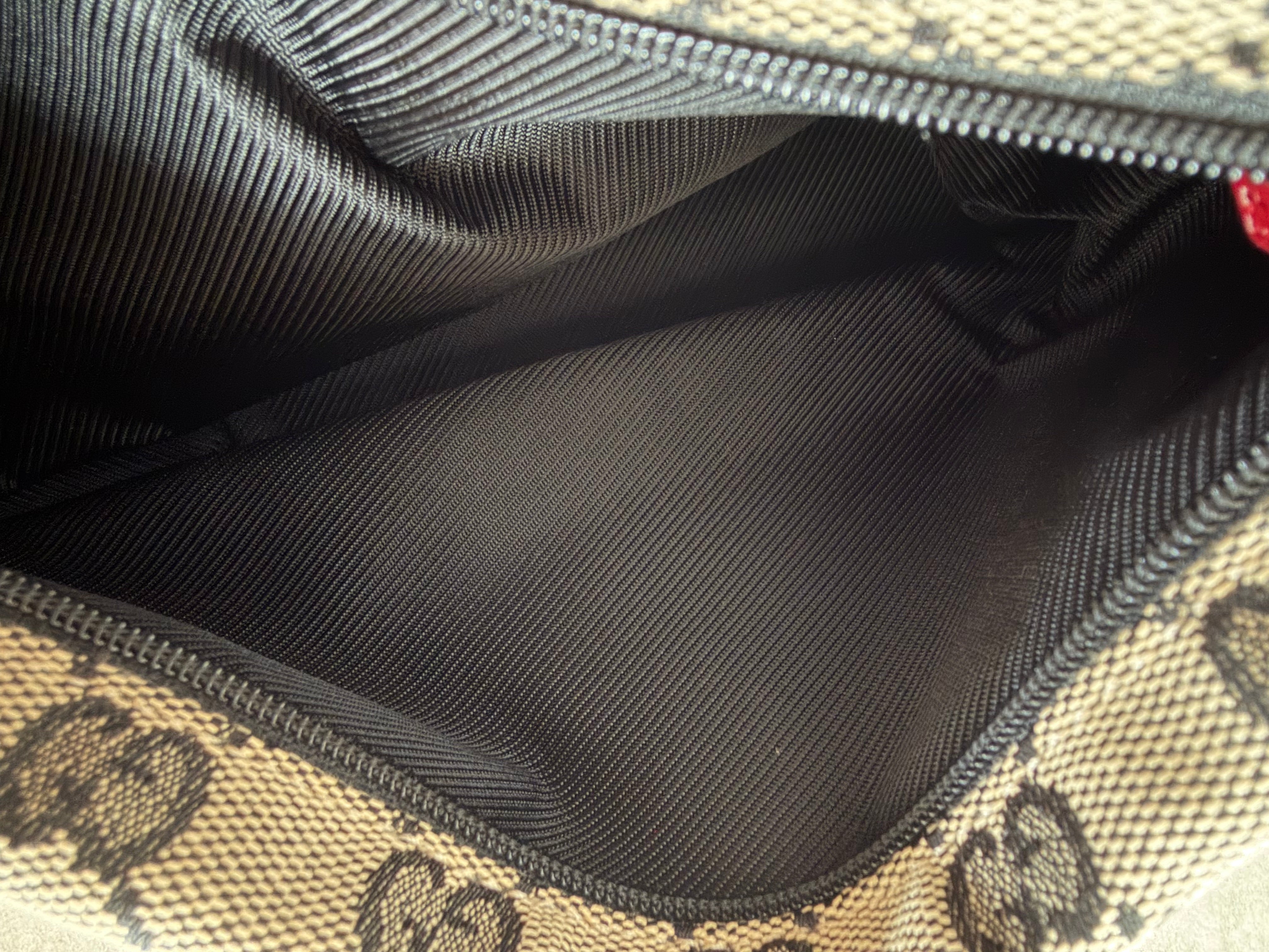 GG Canvas Mini Hobo Bag — Red × Grey