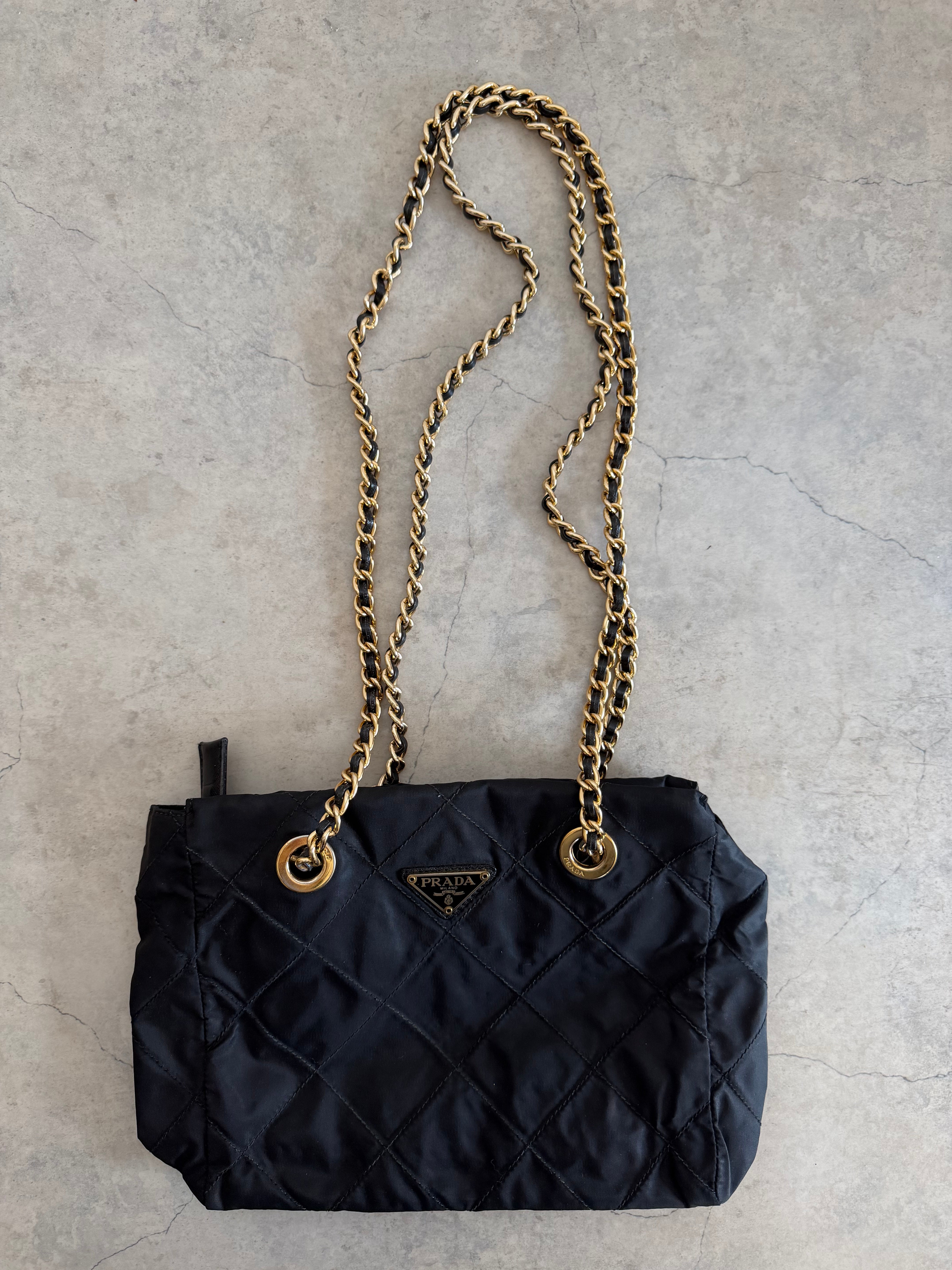 Quilted Tessuto Nylon Chain Shoulder Bag in Black/Gold
