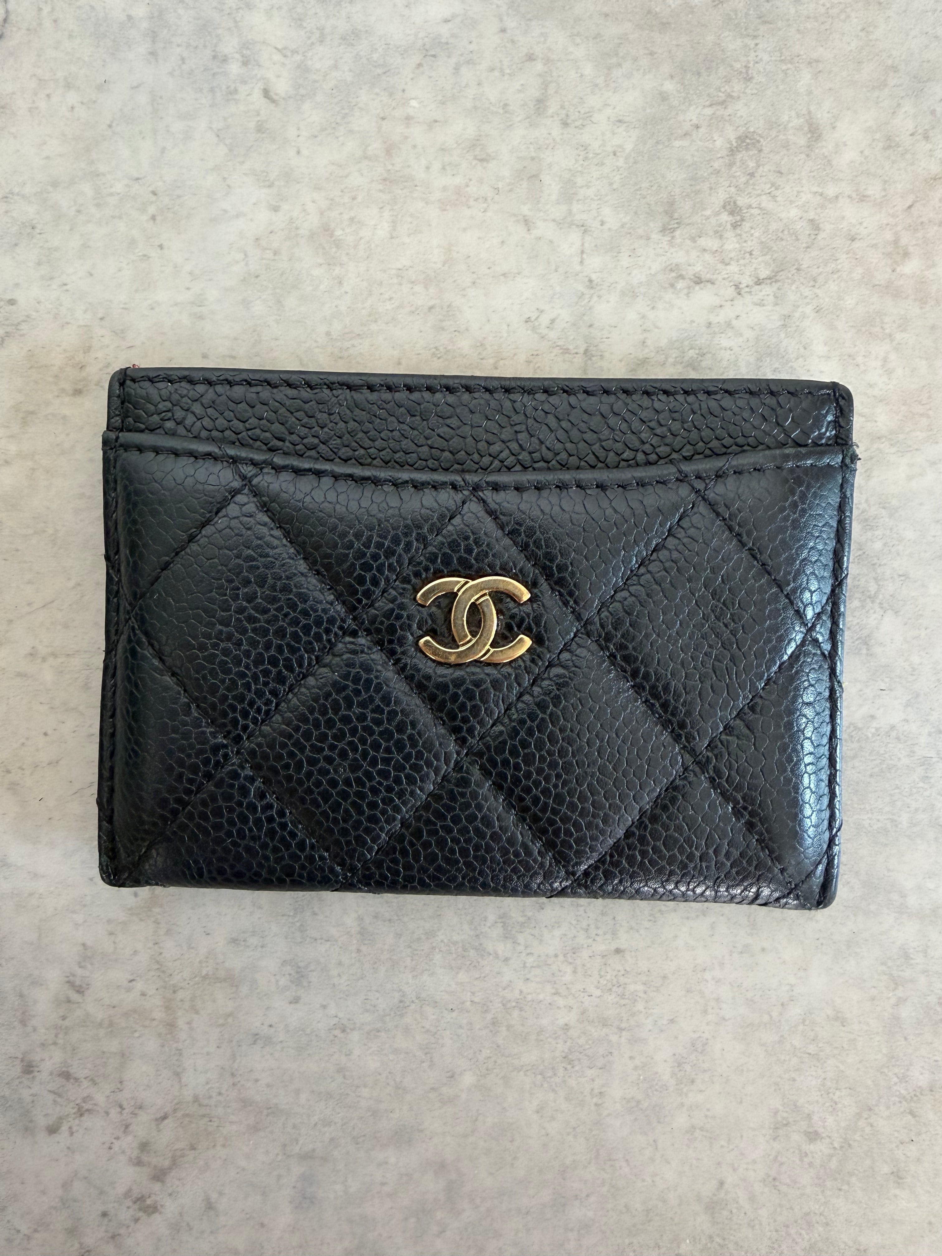 Classic Quilted Caviar Leather Card Holder Black Gold CC