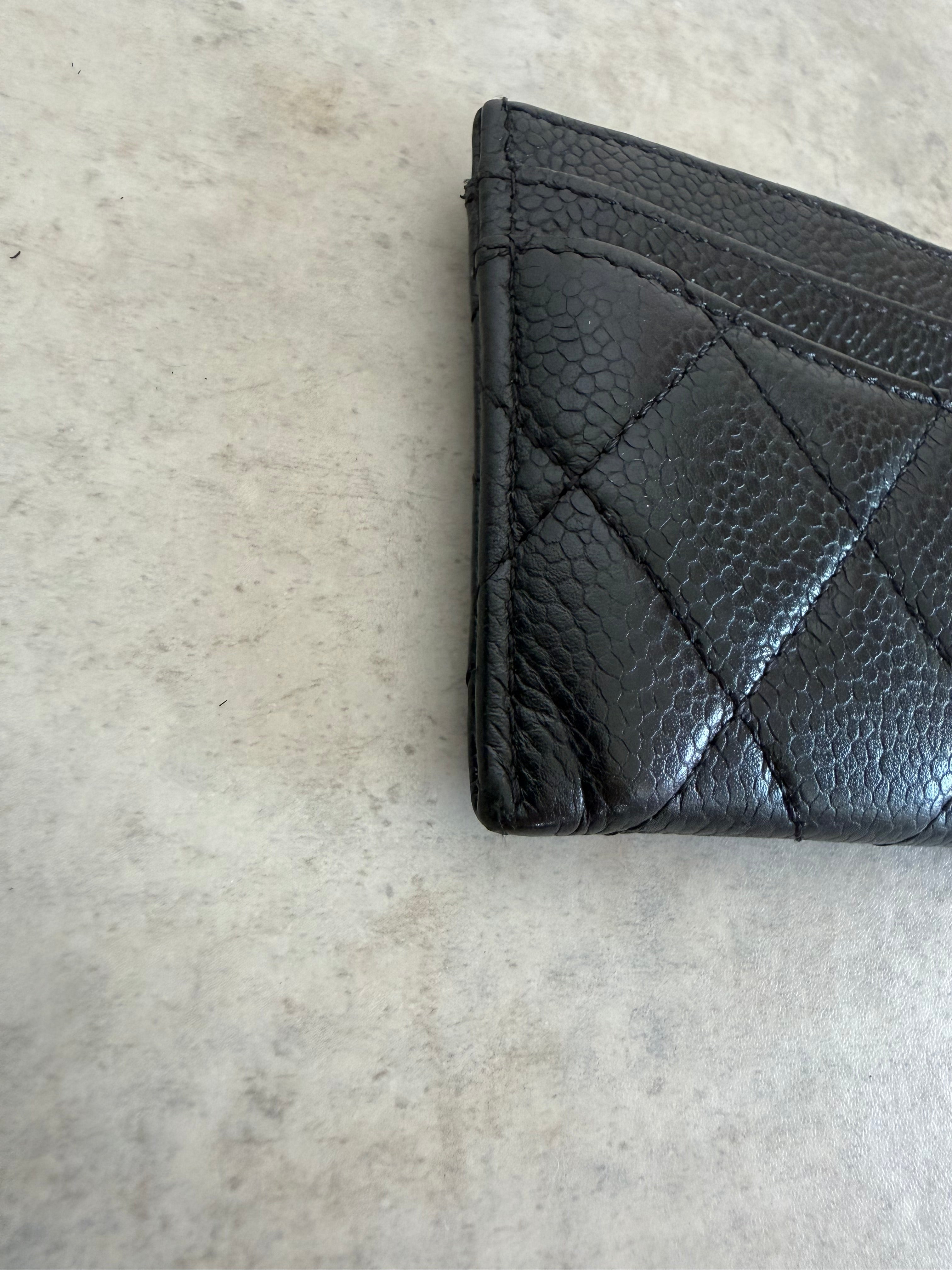 Classic Quilted Caviar Leather Card Holder Black Gold CC