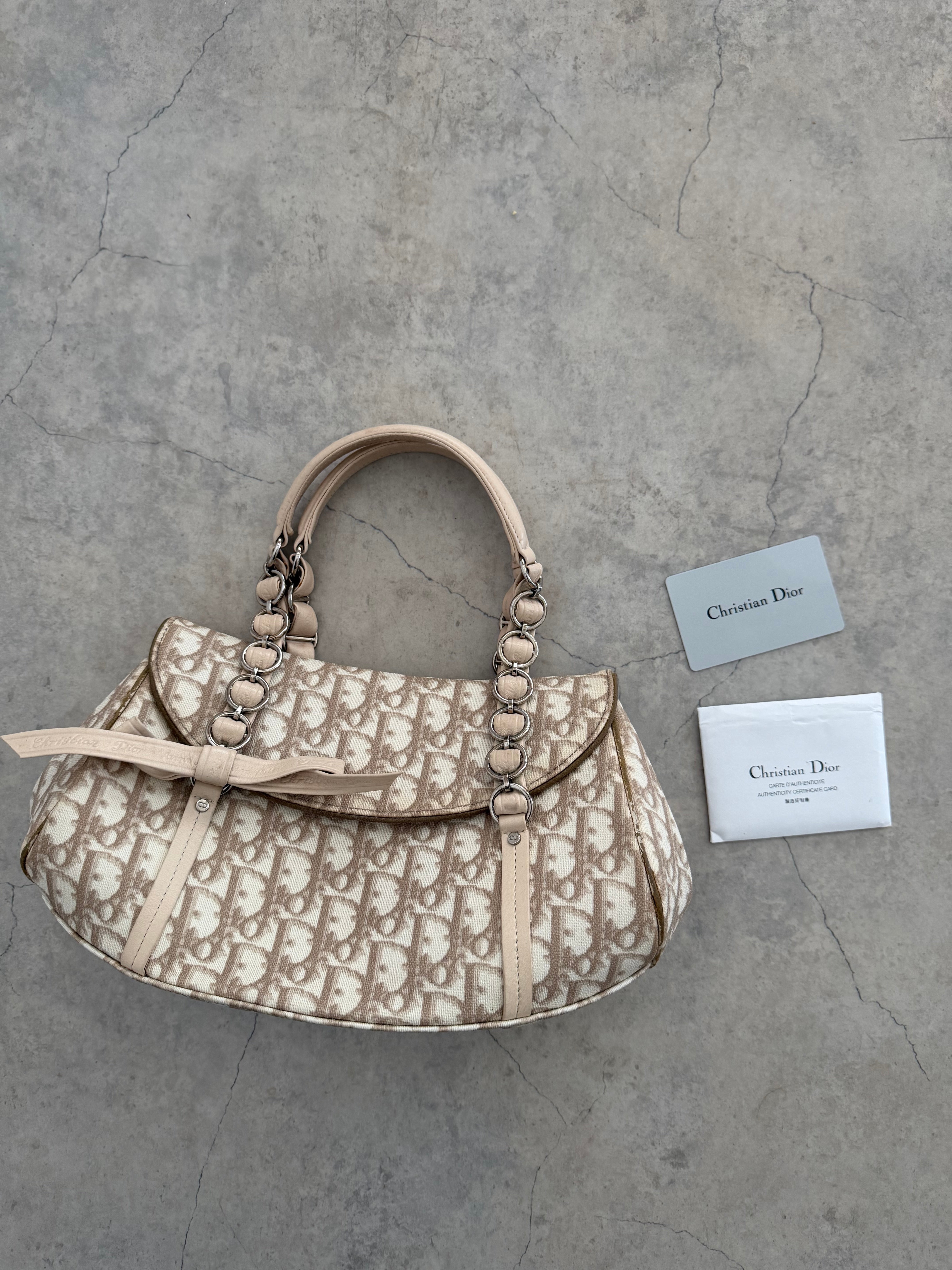 Romantique Trotter Canvas Handbag Beige Y2K