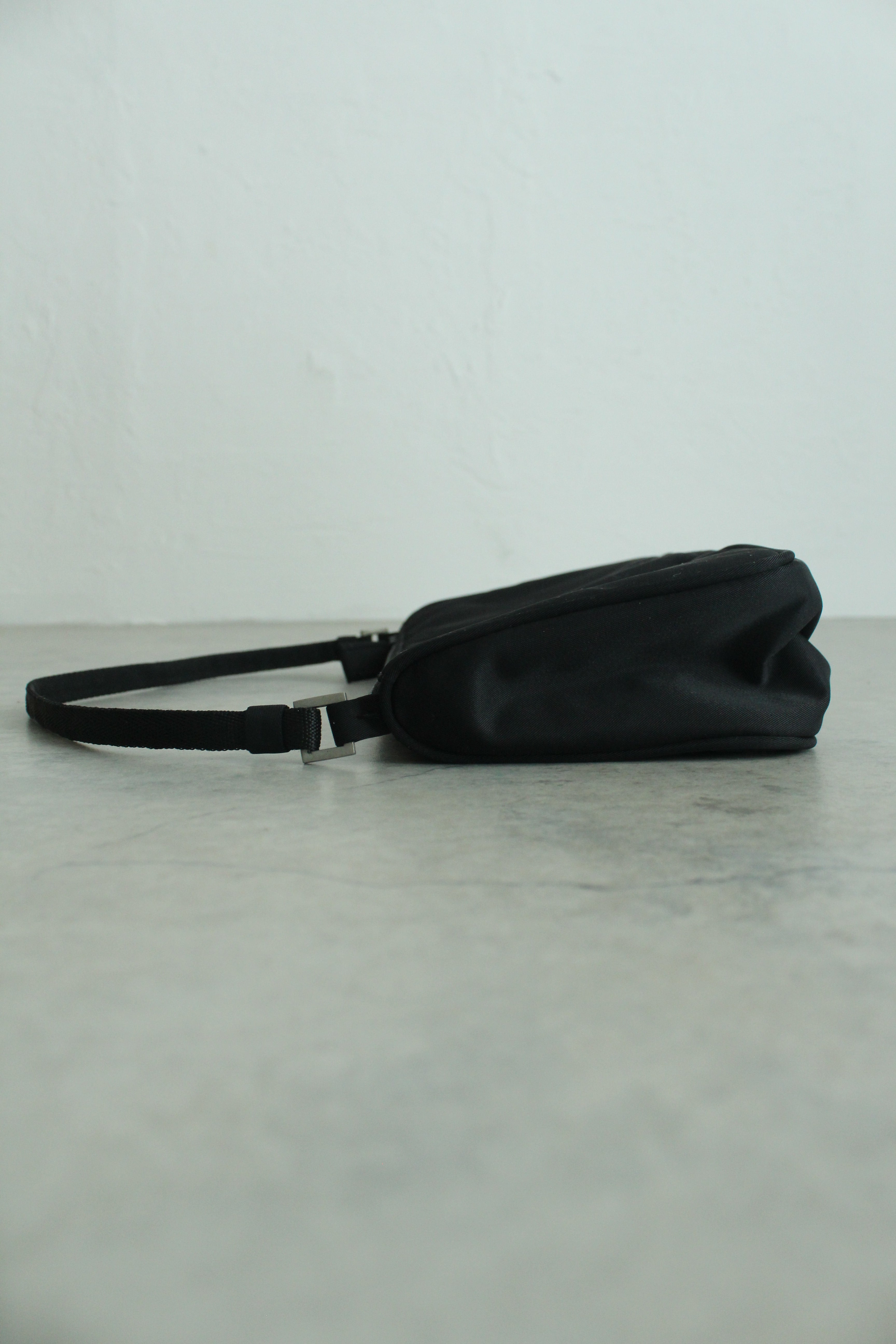 Nylon accessory pouch bag in black